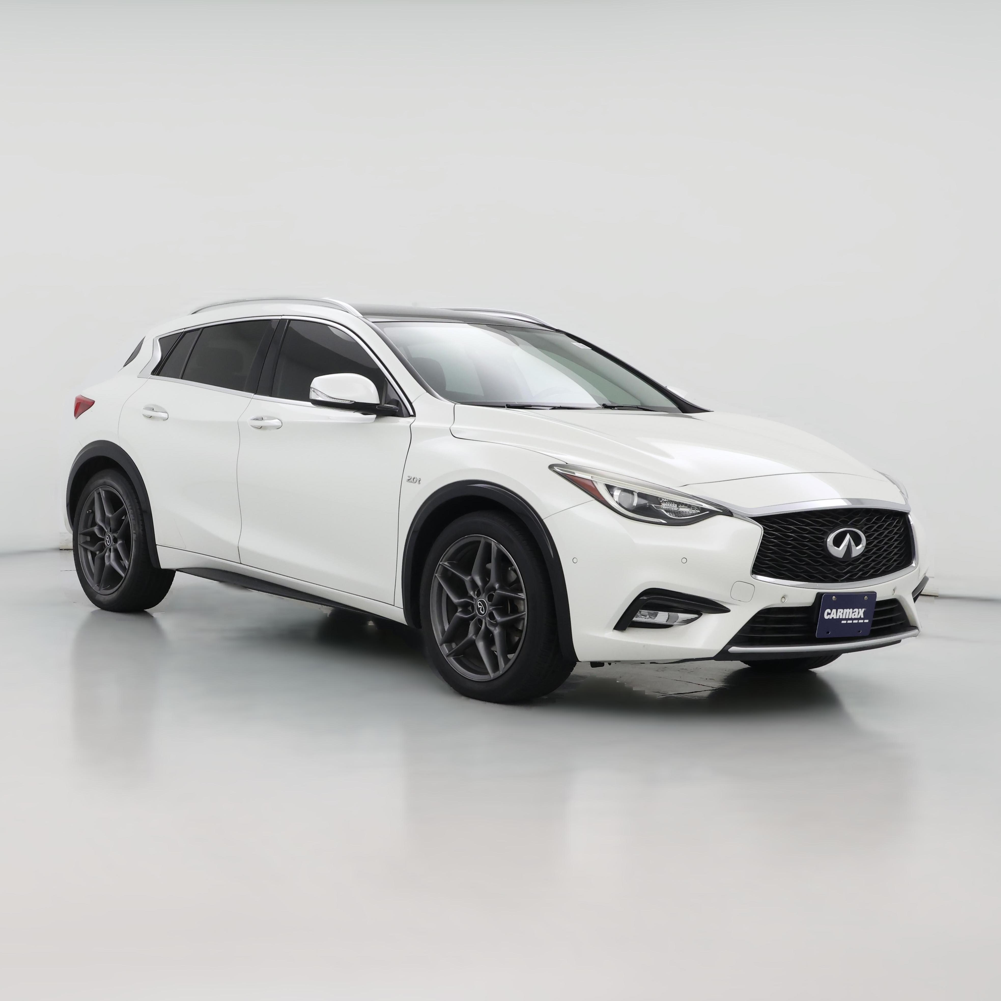Thumbnail: 2017 INFINITI QX30 - 1