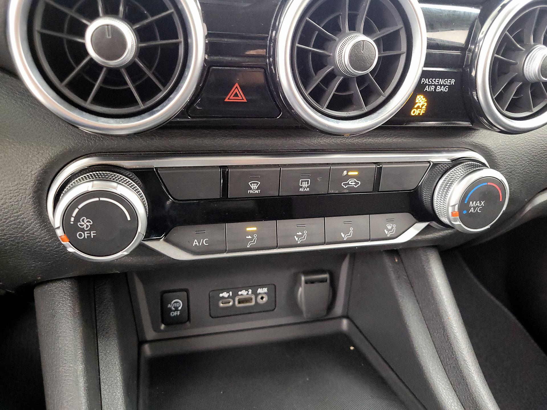 Thumbnail: 2024 Nissan Sentra - 16