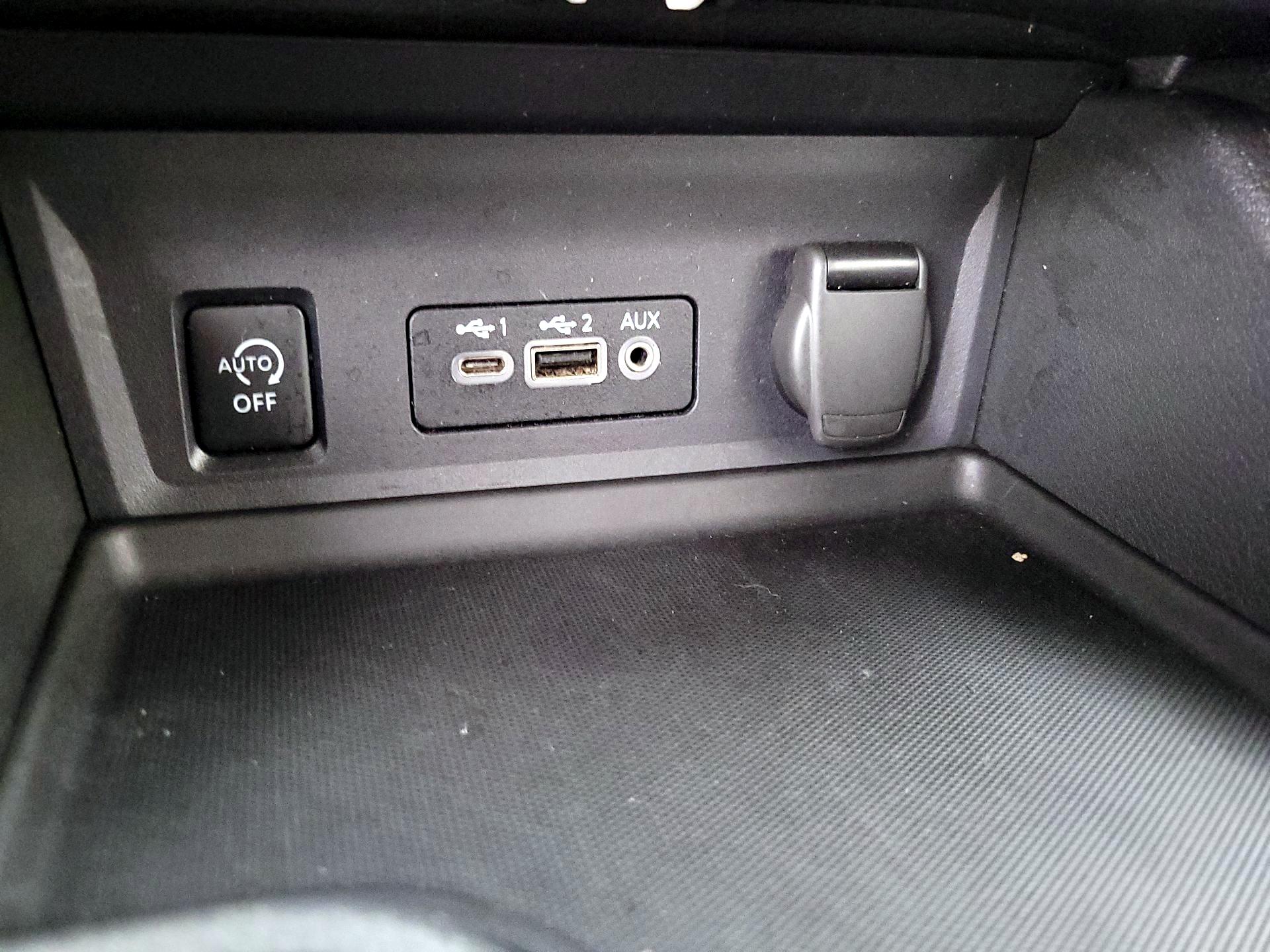 Thumbnail: 2024 Nissan Sentra - 18