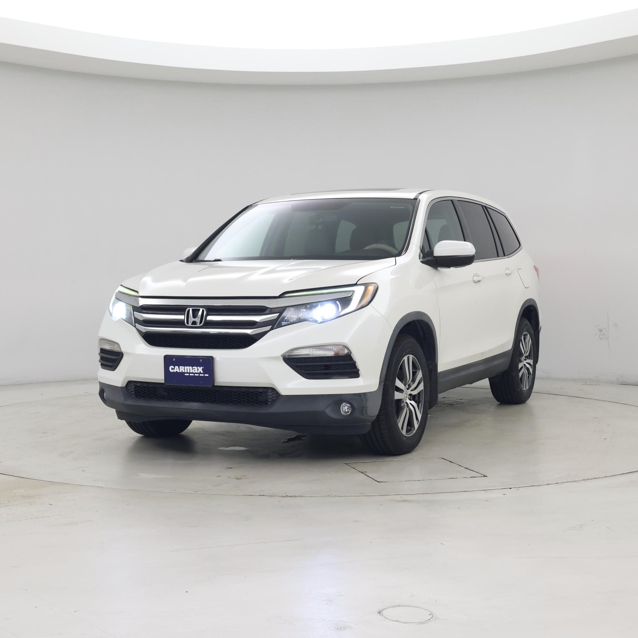 Thumbnail: 2016 Honda Pilot - 4