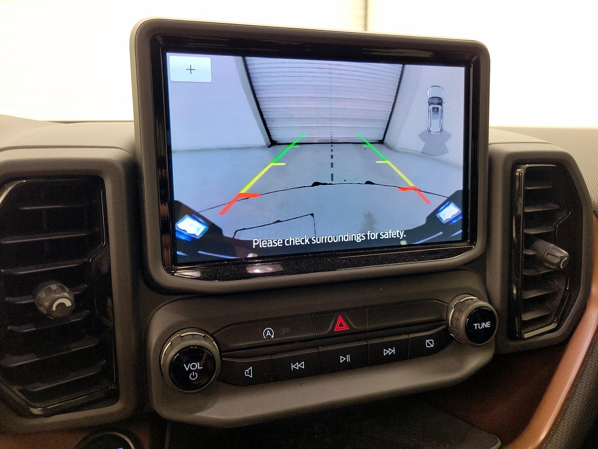 Thumbnail: 2022 Ford Bronco Sport - 14