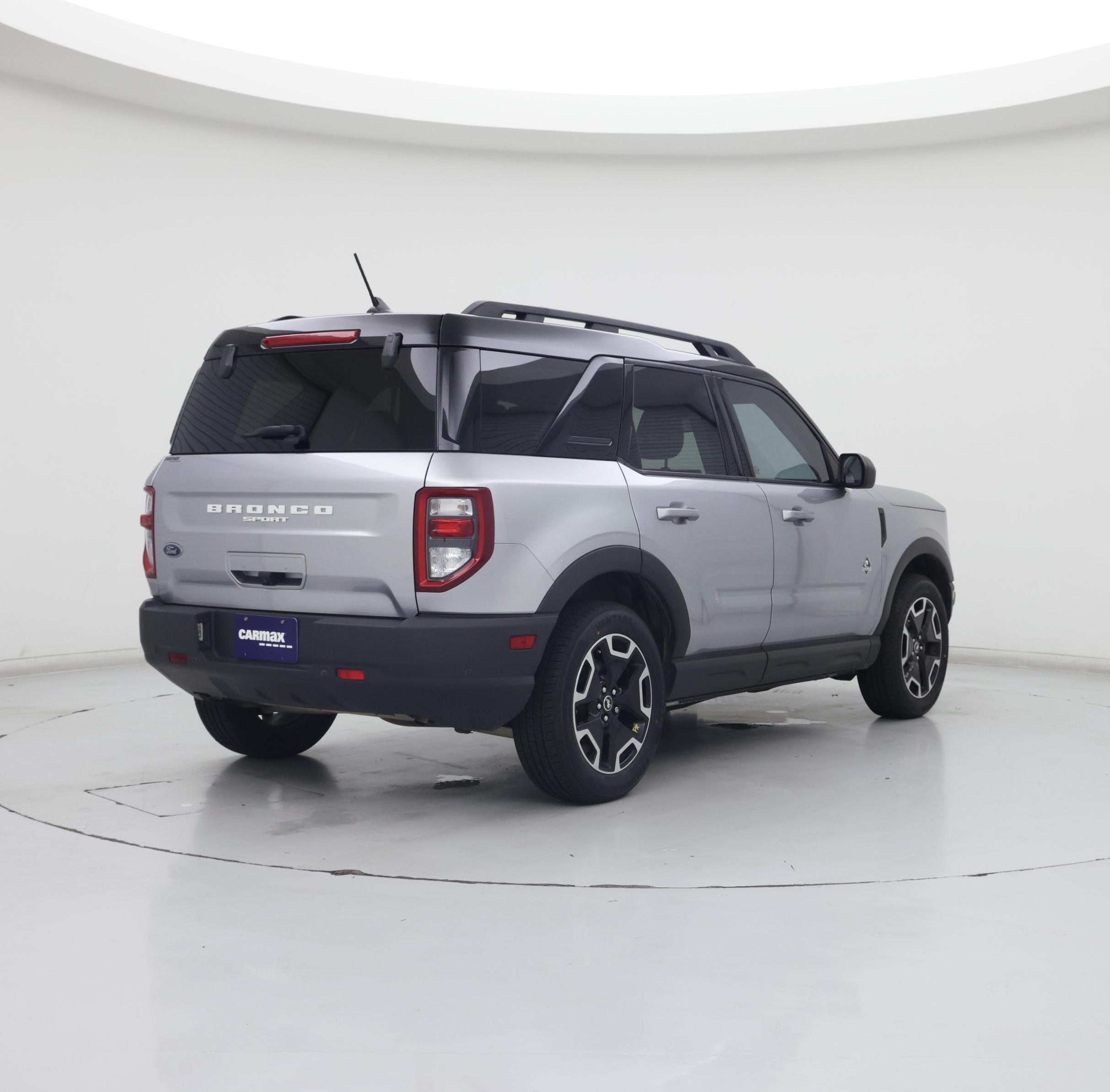 Thumbnail: 2022 Ford Bronco Sport - 8