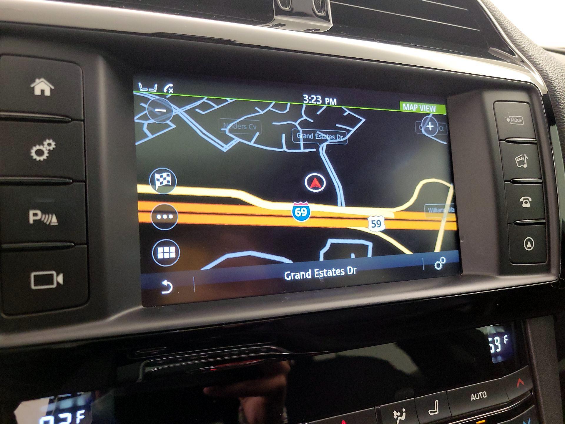 Thumbnail: 2018 Jaguar F-Pace - 14