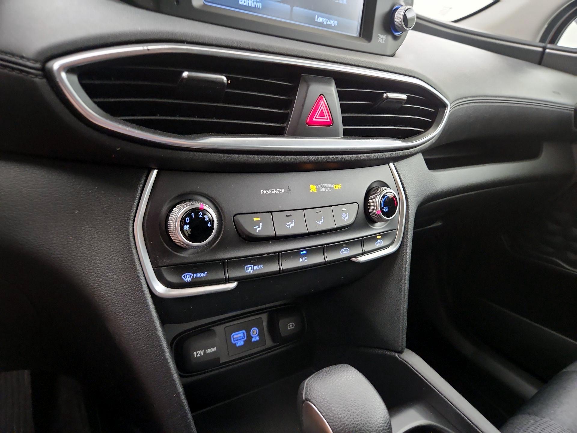 Thumbnail: 2019 Hyundai Santa Fe - 16