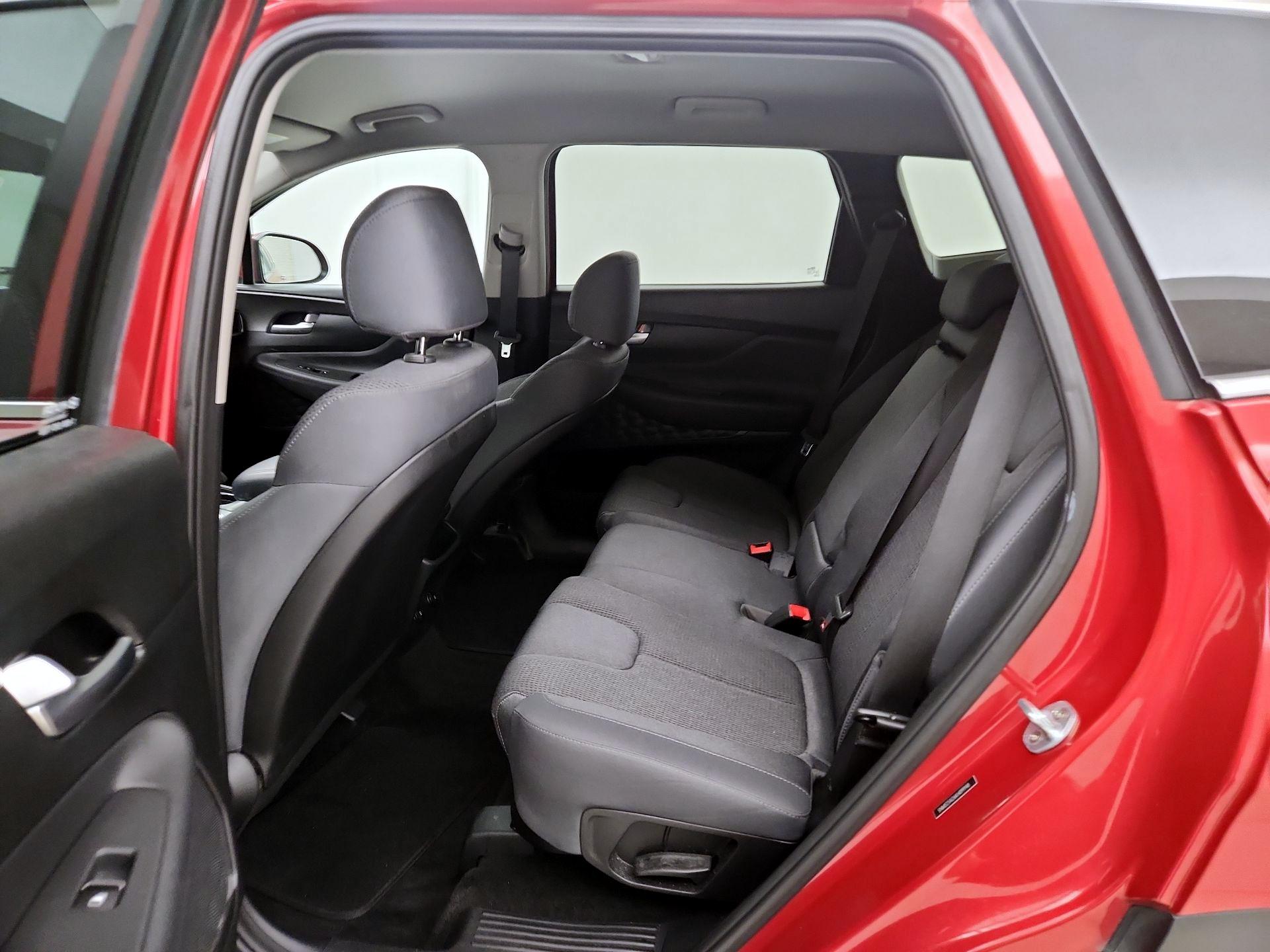 Thumbnail: 2019 Hyundai Santa Fe - 19