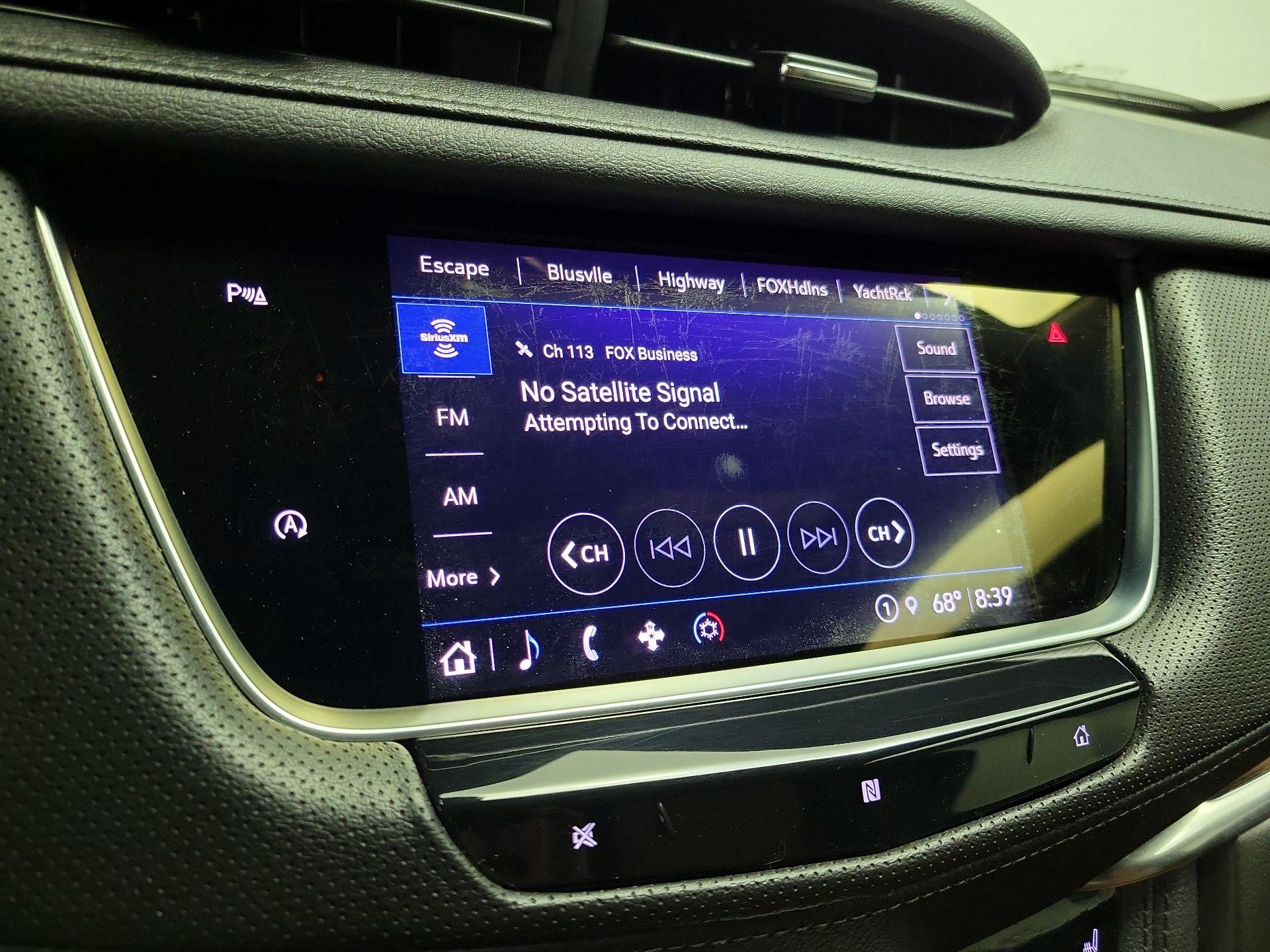 Thumbnail: 2021 Cadillac XT5 - 16