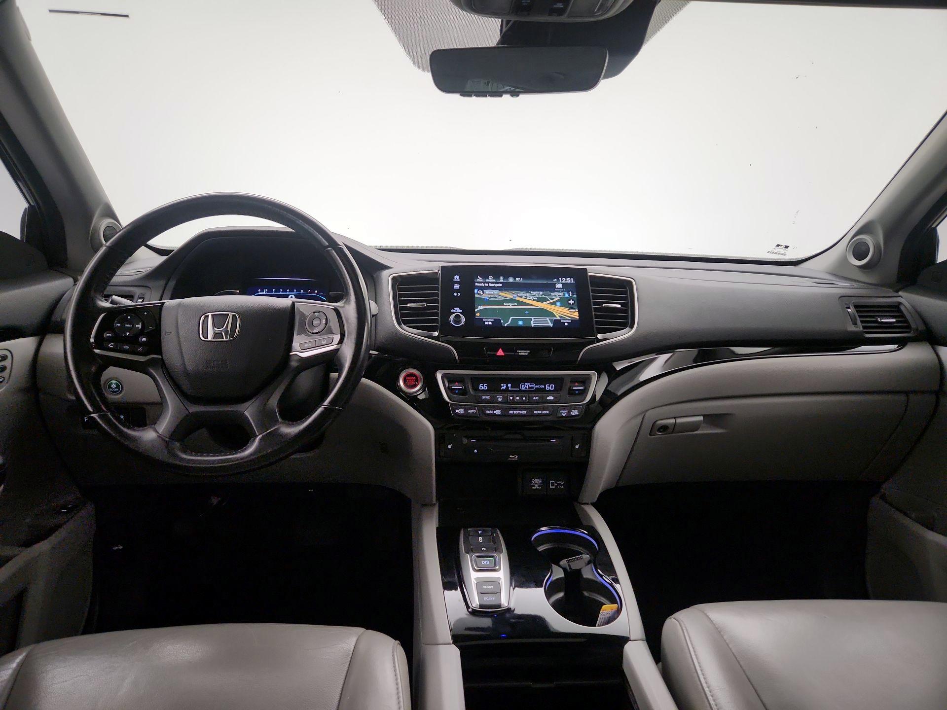 Thumbnail: 2019 Honda Pilot - 9