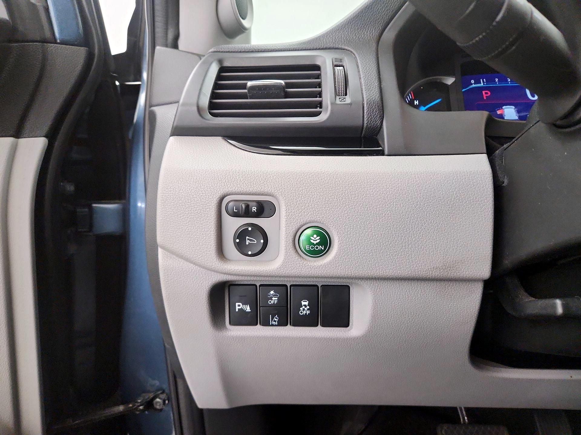 Thumbnail: 2019 Honda Pilot - 13