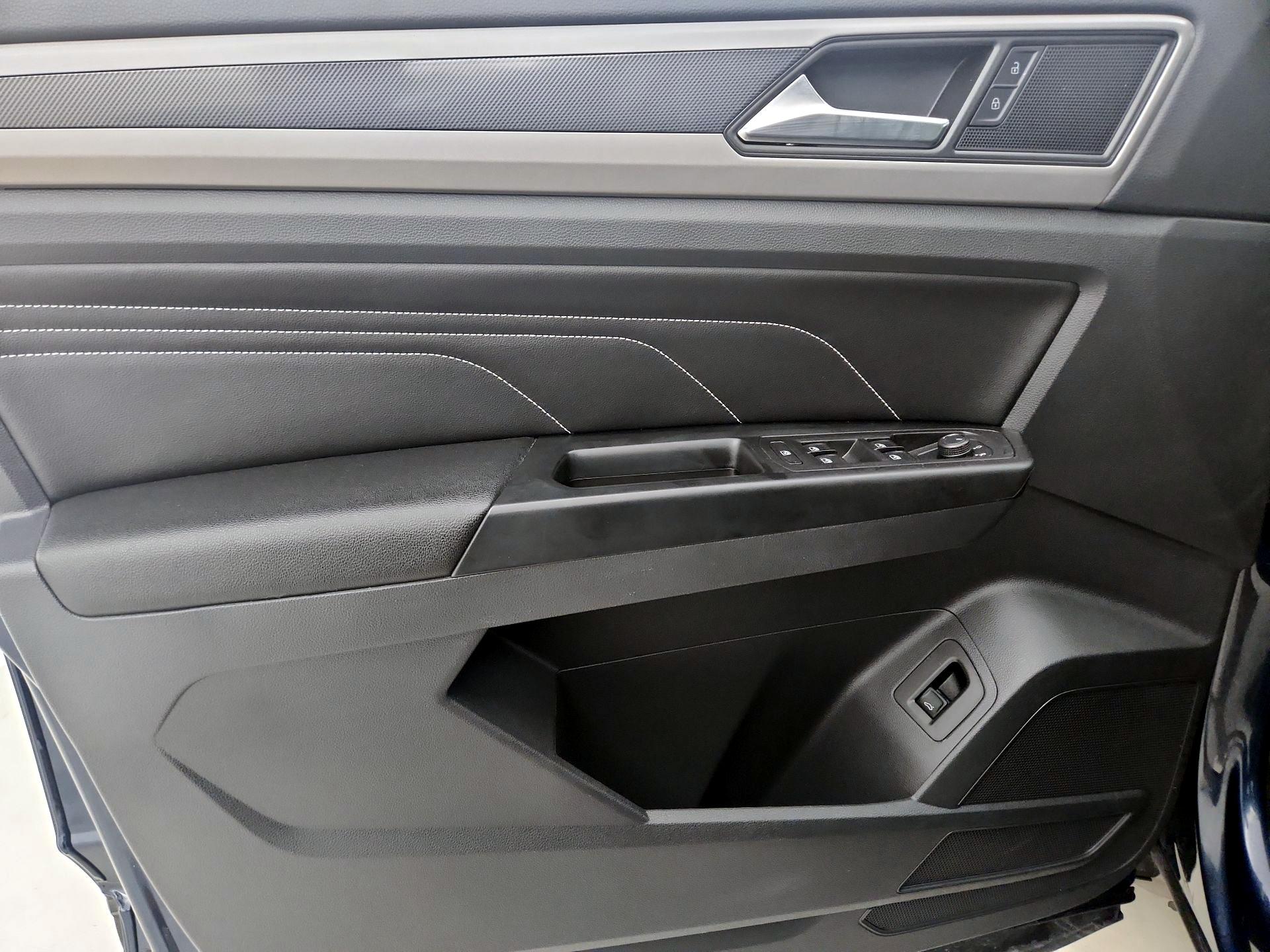 Thumbnail: 2020 Volkswagen Atlas - 12