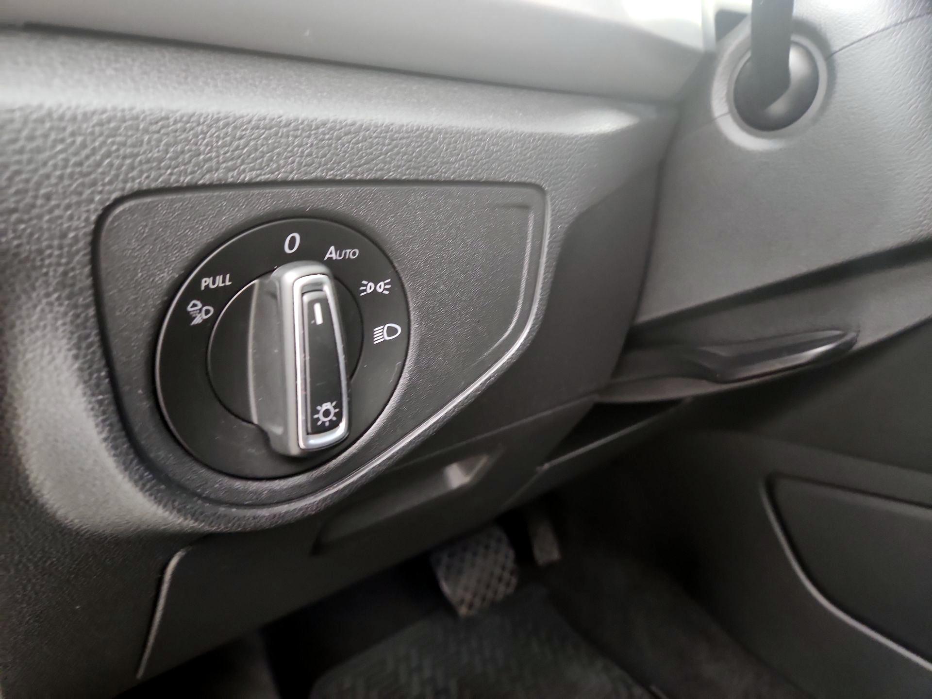 Thumbnail: 2020 Volkswagen Atlas - 13