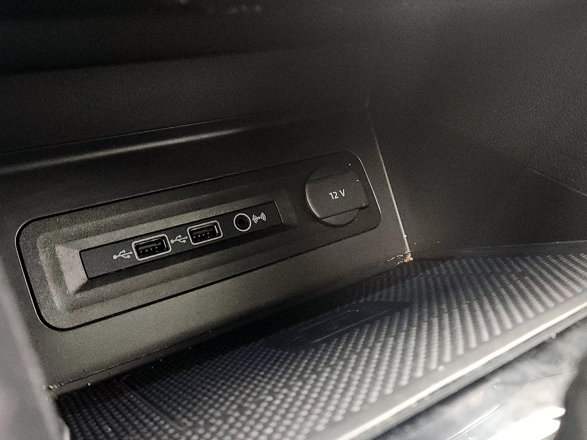 Thumbnail: 2020 Volkswagen Atlas - 18