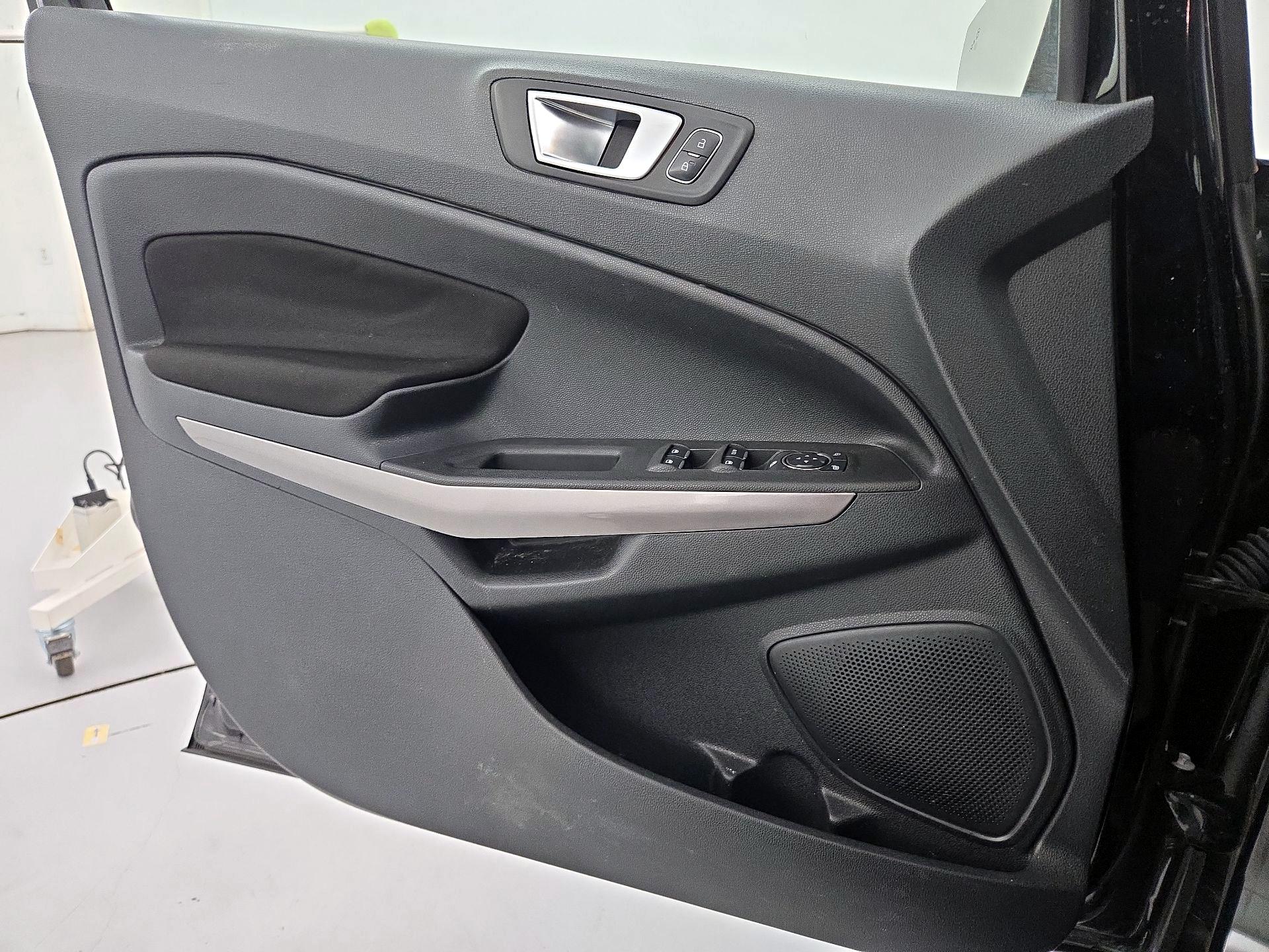 Thumbnail: 2019 Ford EcoSport - 12