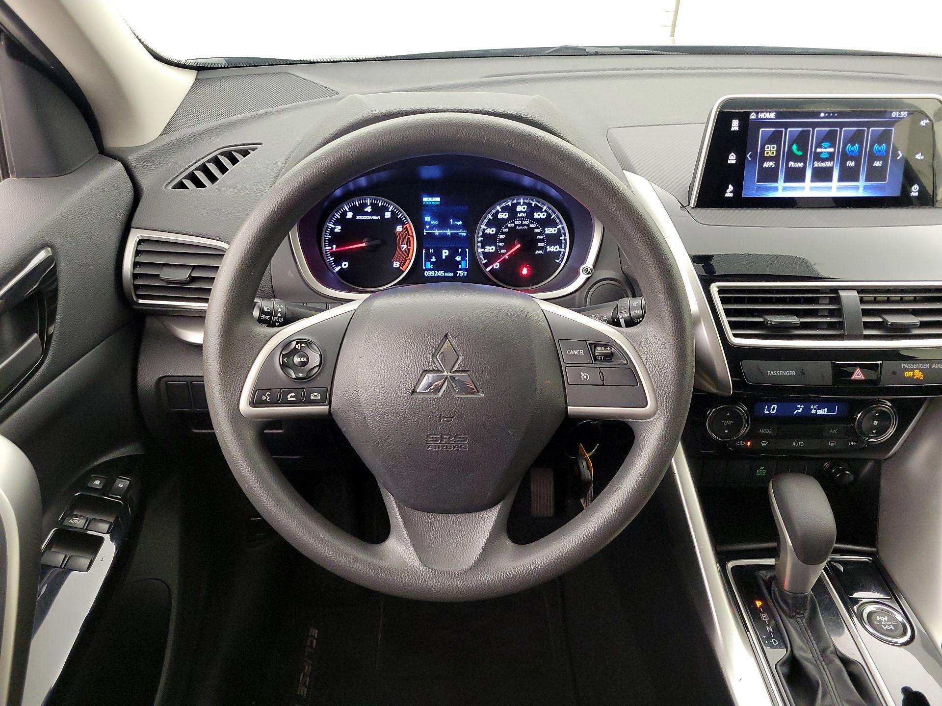 Thumbnail: 2019 Mitsubishi Eclipse Cross - 10