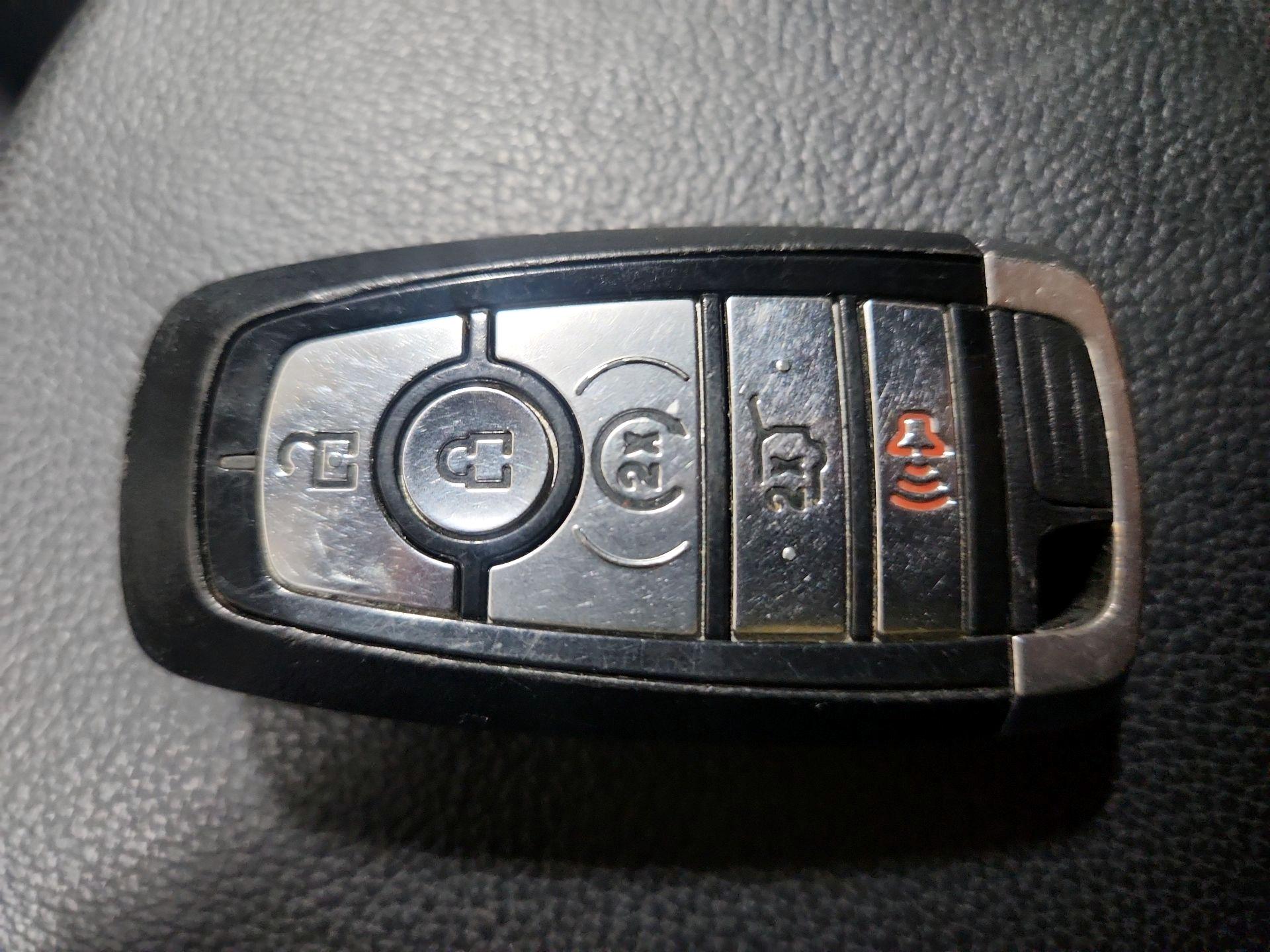 Thumbnail: 2019 Ford Explorer - 18