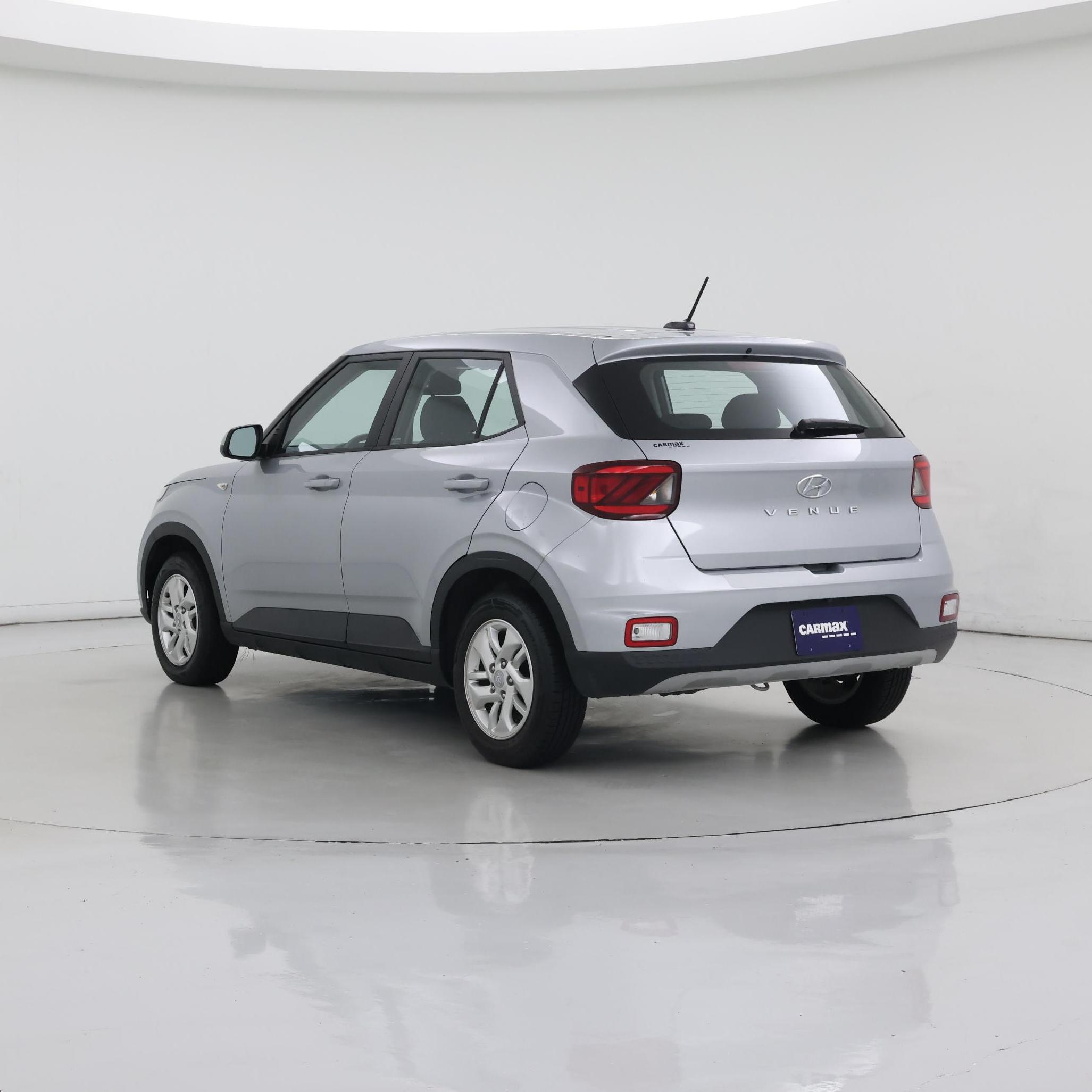 Thumbnail: 2023 Hyundai Venue - 2