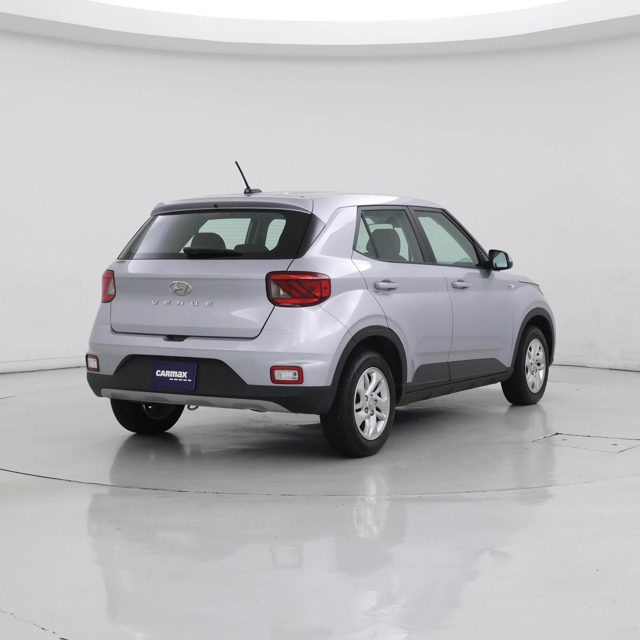 Thumbnail: 2023 Hyundai Venue - 8