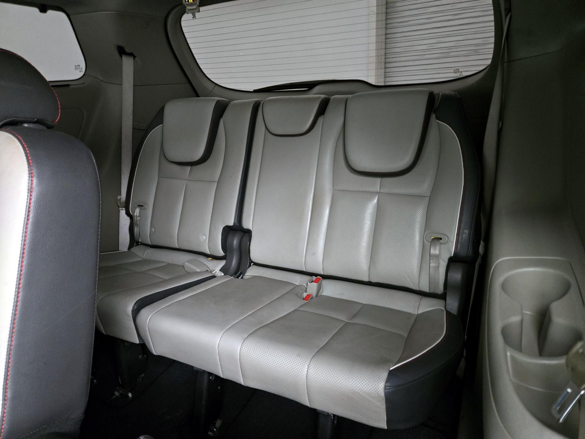 Thumbnail: 2015 Kia Sedona - 20