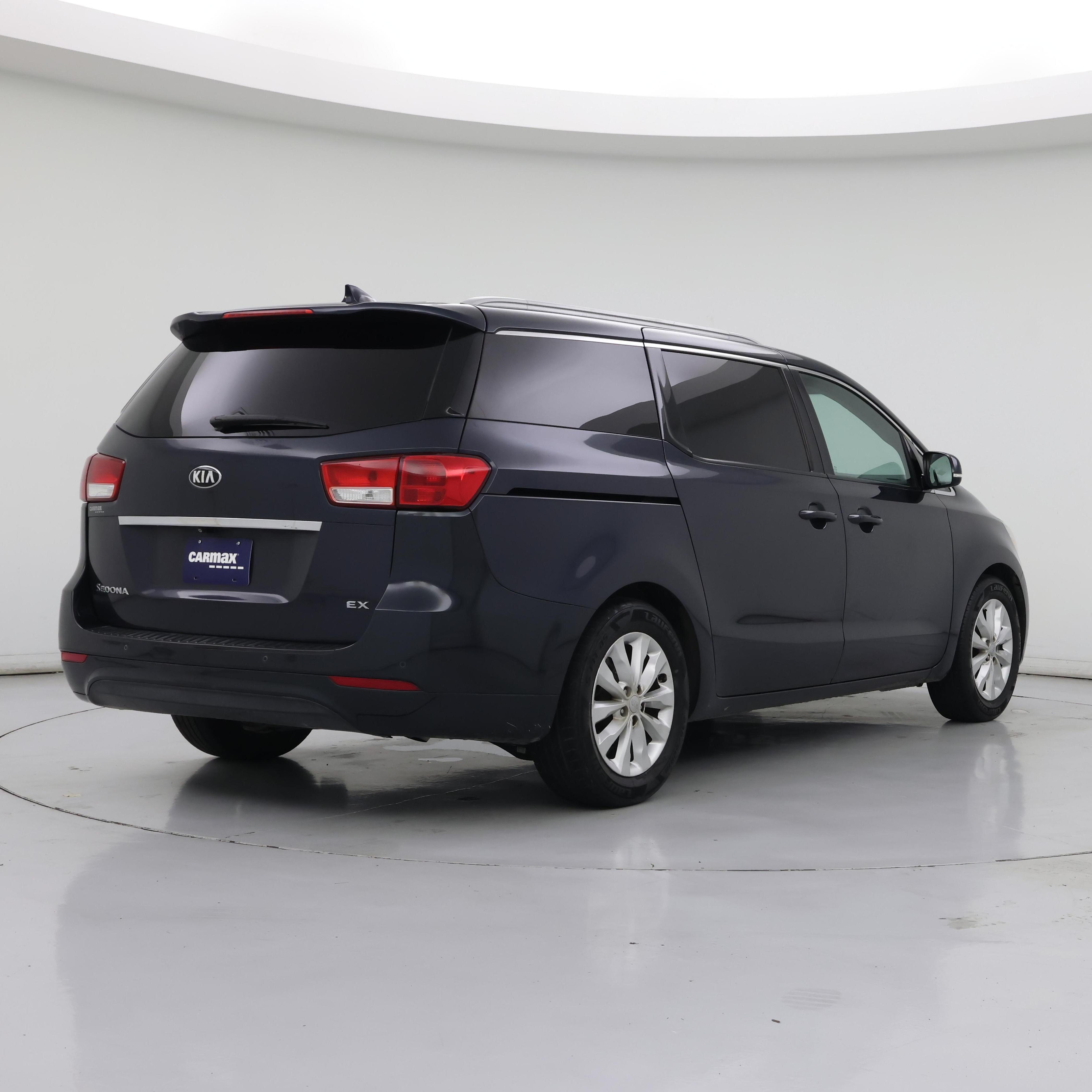 Thumbnail: 2015 Kia Sedona - 8