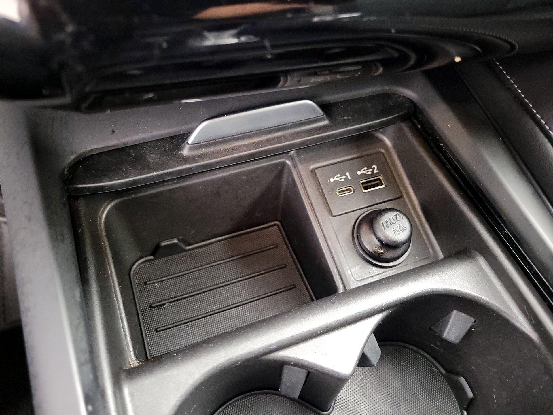 Thumbnail: 2023 INFINITI QX55 - 18