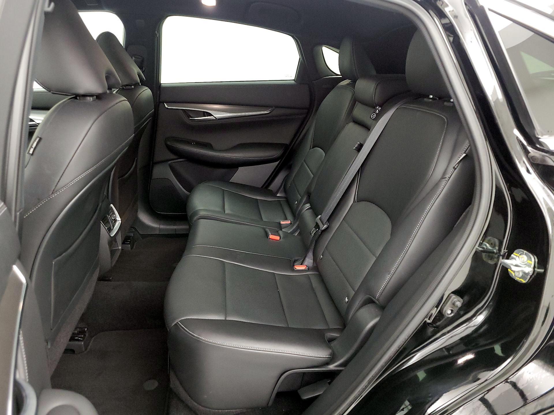 Thumbnail: 2023 INFINITI QX55 - 20