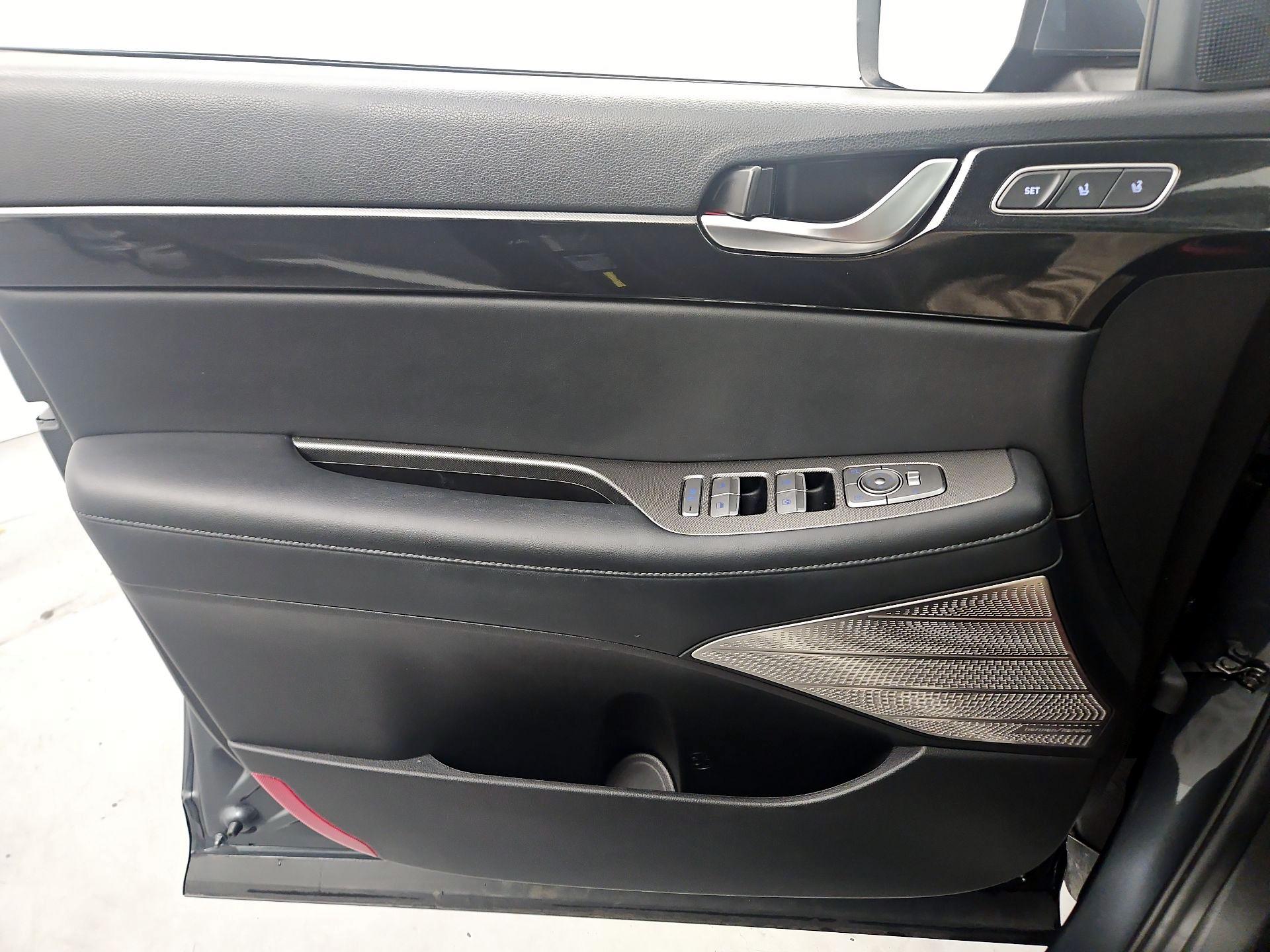 Thumbnail: 2021 Hyundai Palisade - 12