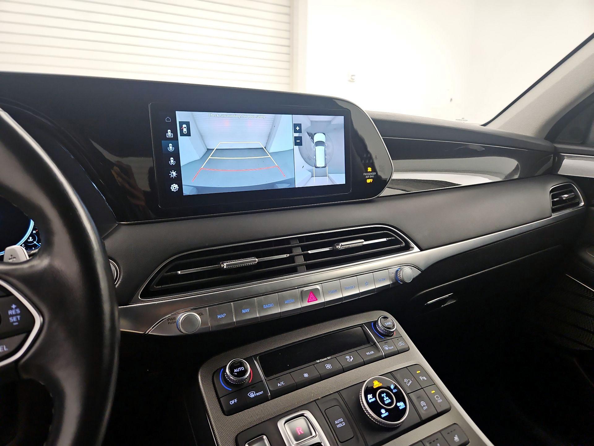 Thumbnail: 2021 Hyundai Palisade - 14