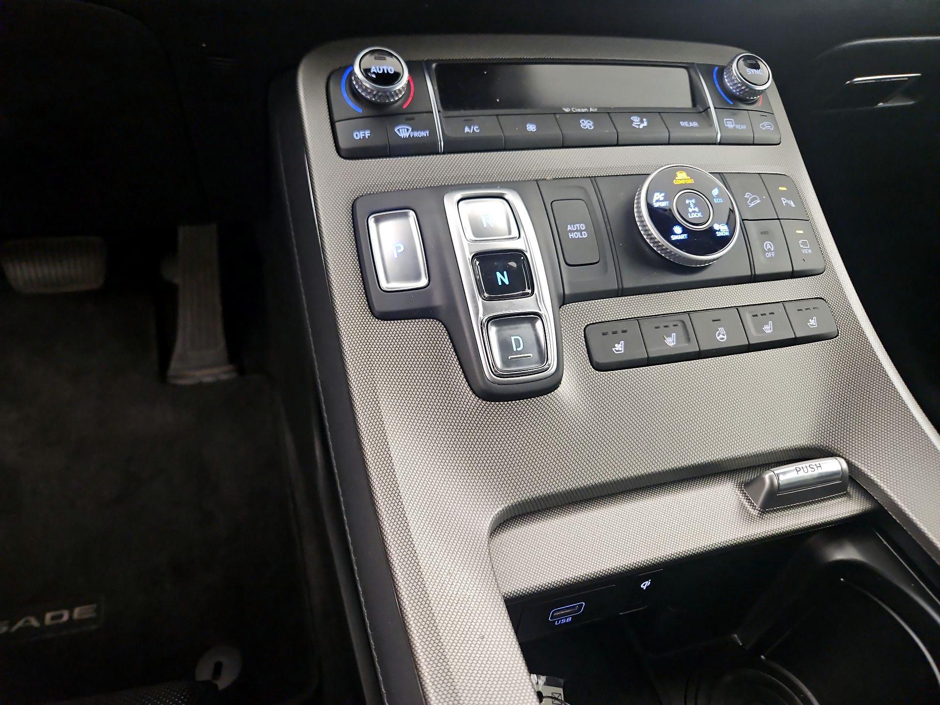 Thumbnail: 2021 Hyundai Palisade - 17