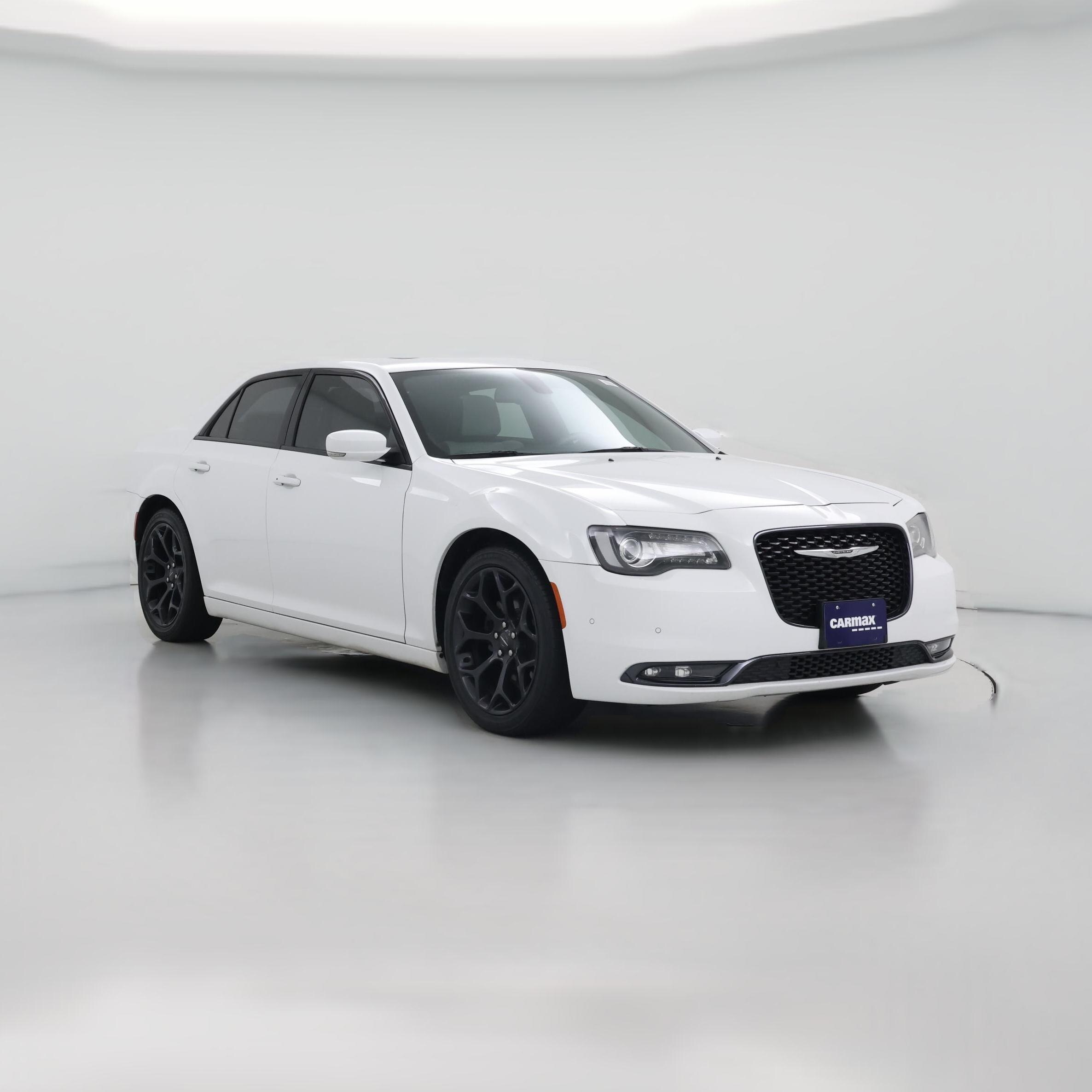 Thumbnail: 2019 Chrysler 300 - 1