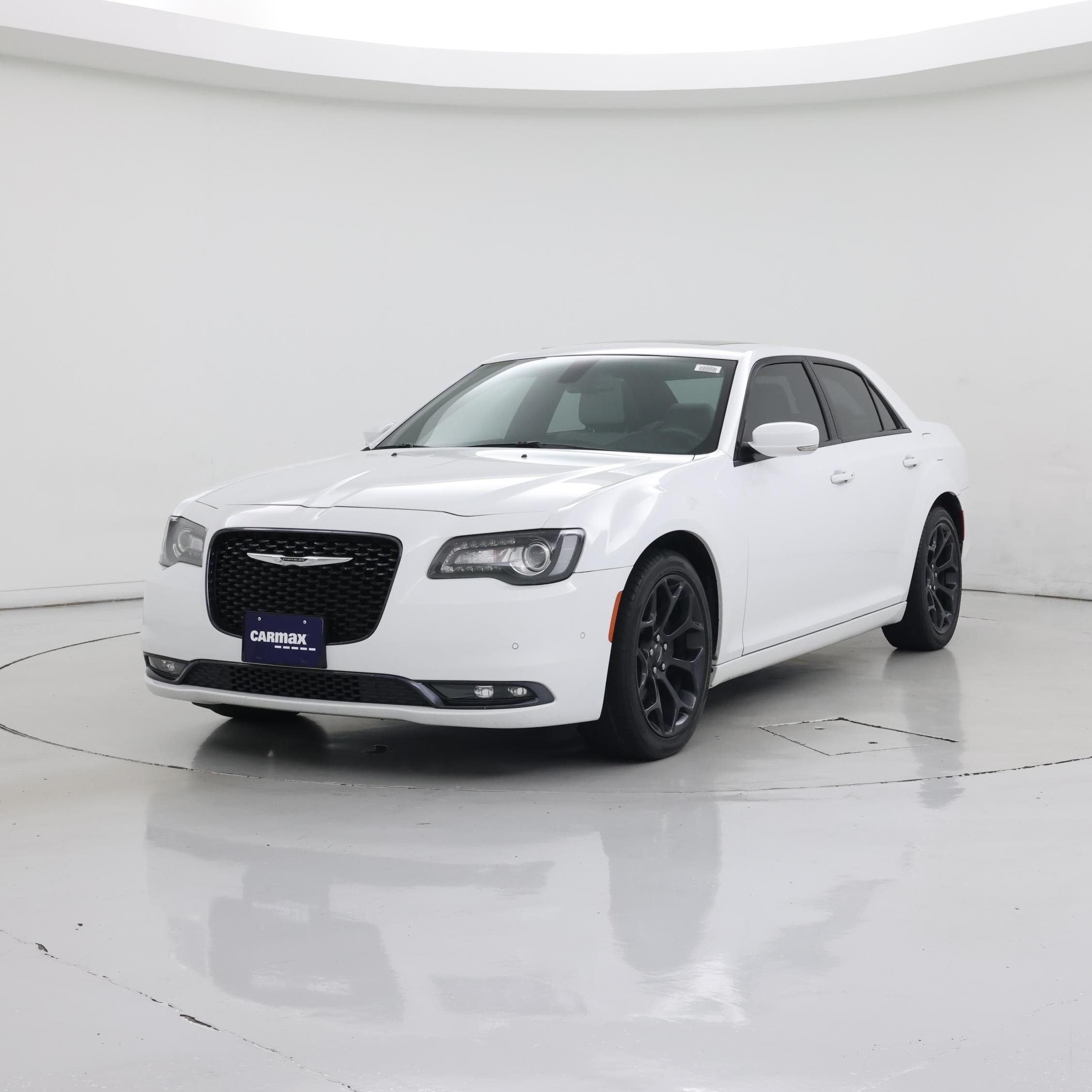 Thumbnail: 2019 Chrysler 300 - 4