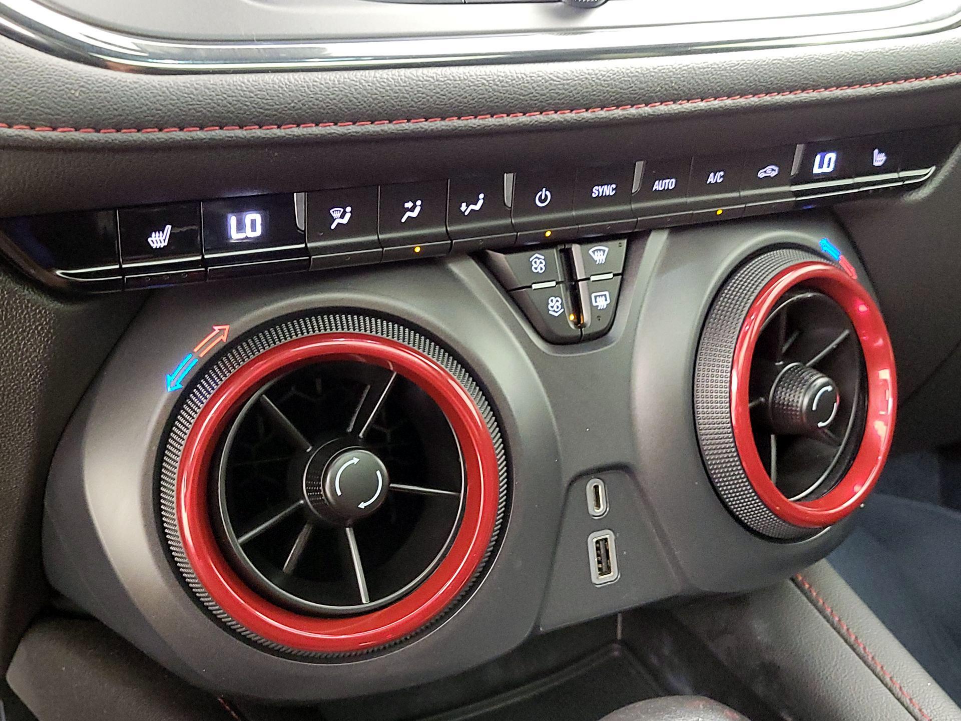 Thumbnail: 2021 Chevrolet Blazer - 17