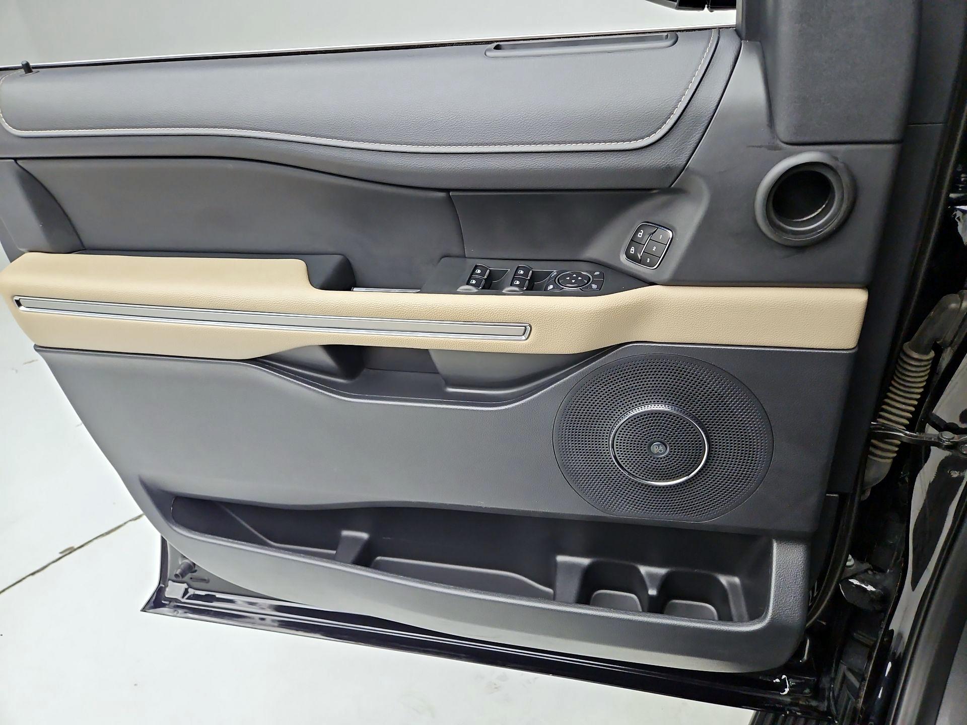 Thumbnail: 2024 Ford Expedition - 12