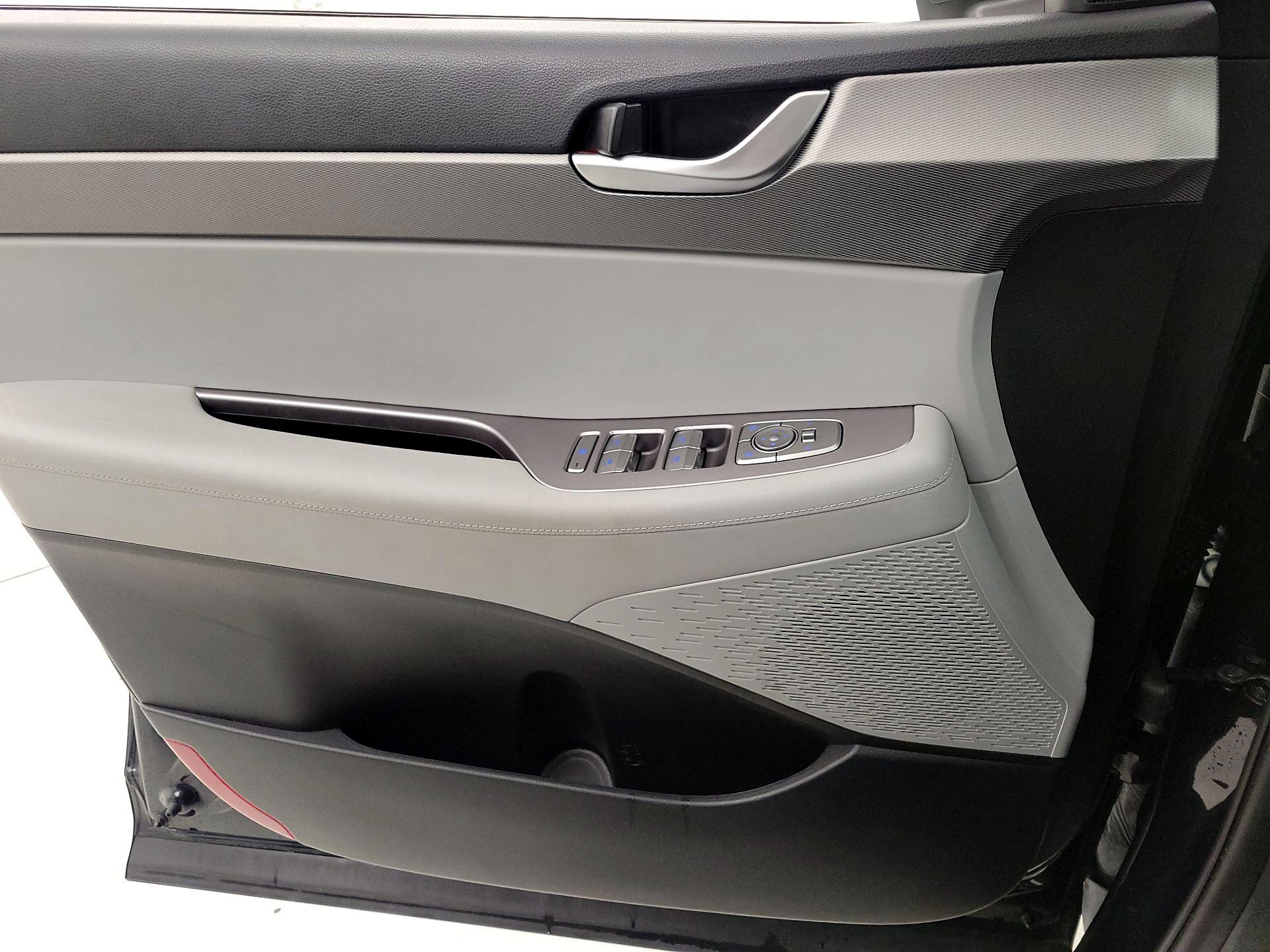 Thumbnail: 2021 Hyundai Palisade - 12