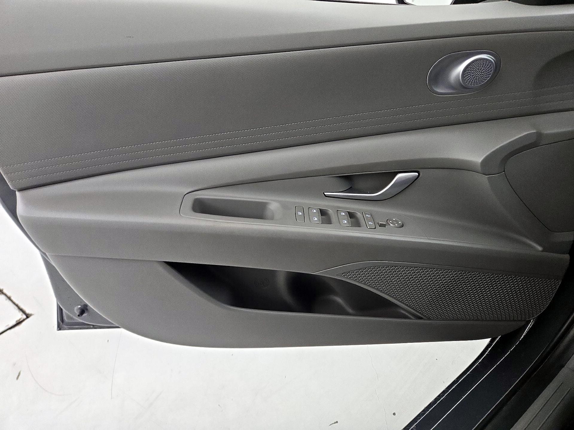 Thumbnail: 2024 Hyundai Elantra - 12