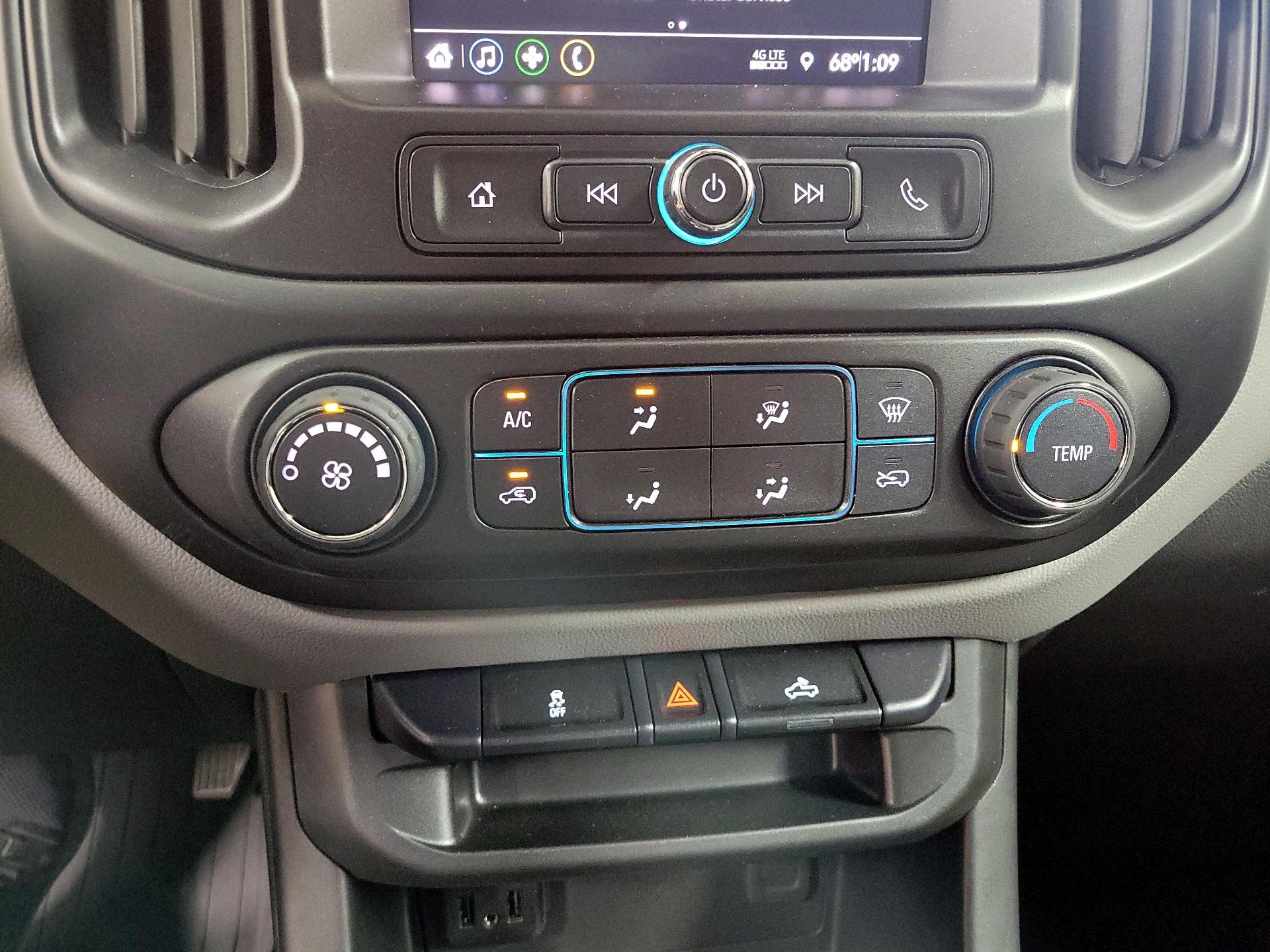 Thumbnail: 2022 Chevrolet Colorado - 16