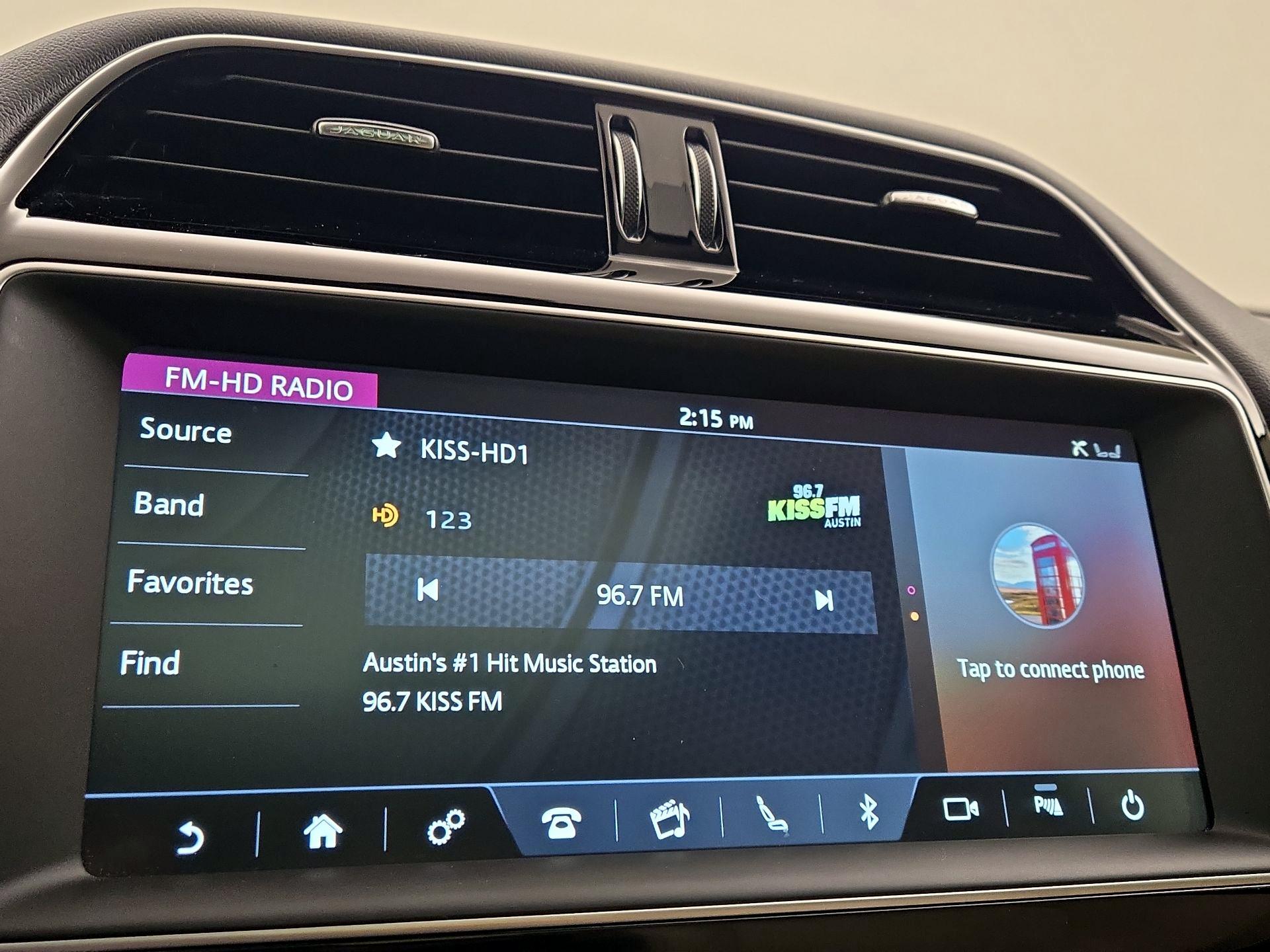 Thumbnail: 2019 Jaguar F-Pace - 15