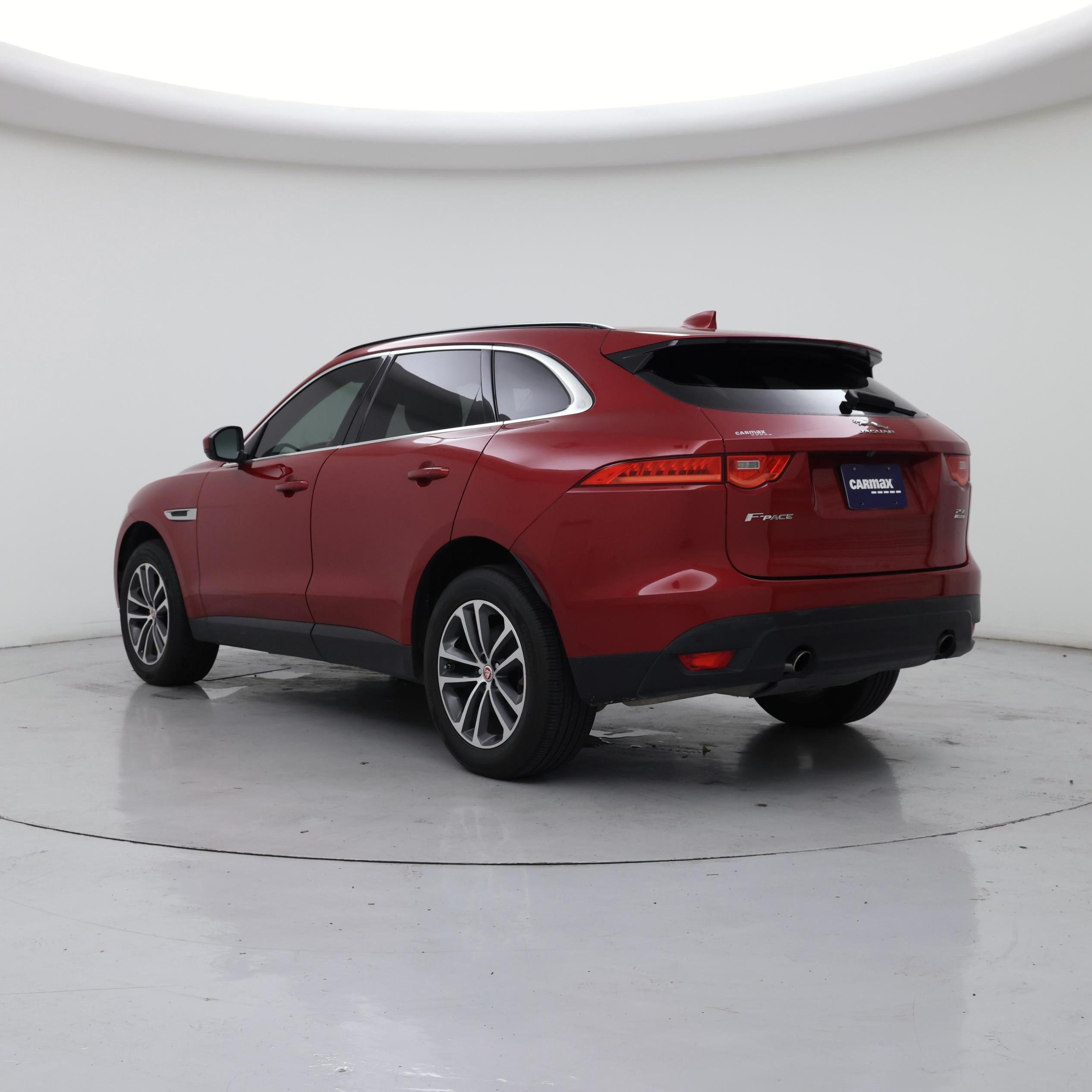 Thumbnail: 2019 Jaguar F-Pace - 2