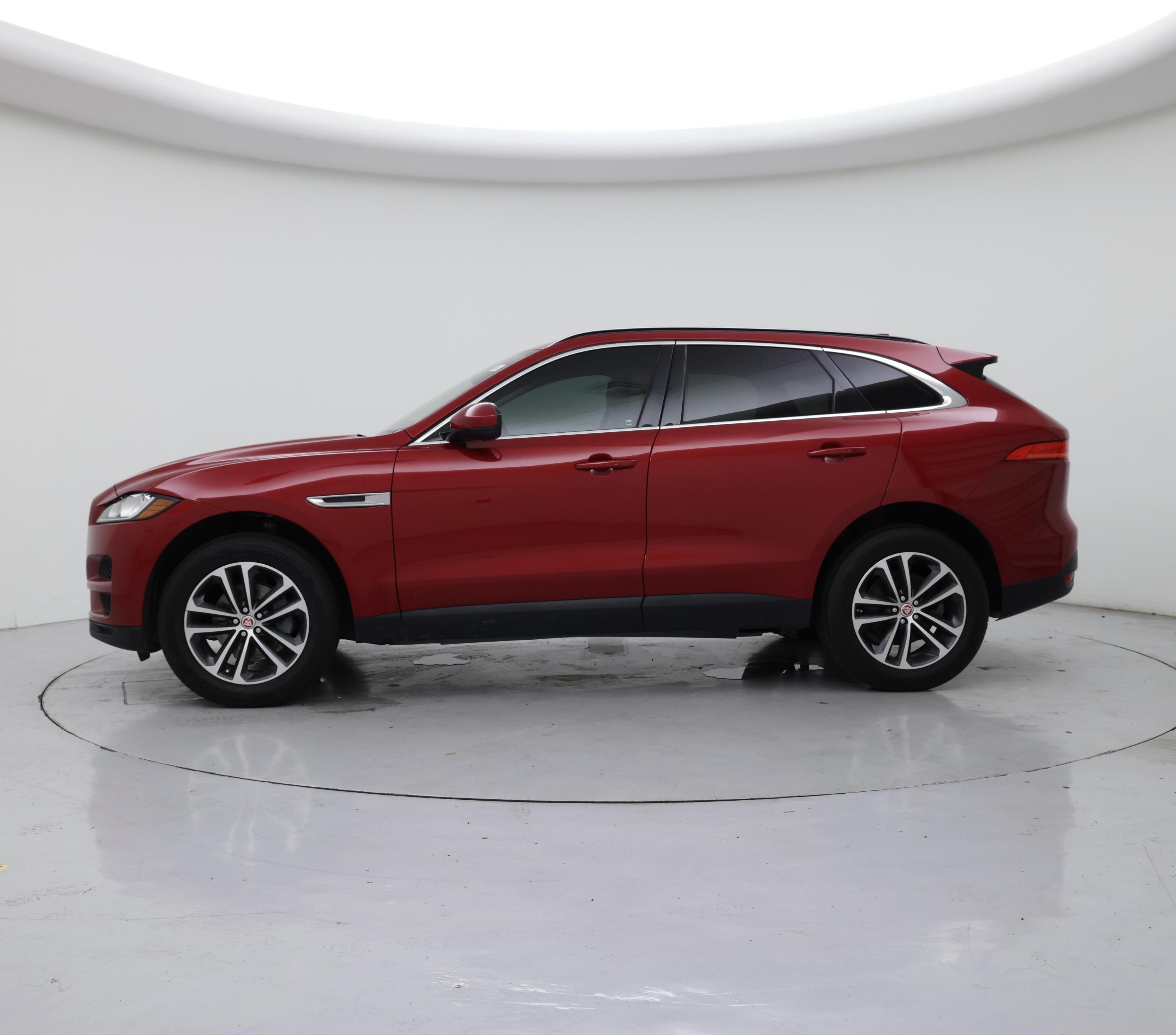 Thumbnail: 2019 Jaguar F-Pace - 3