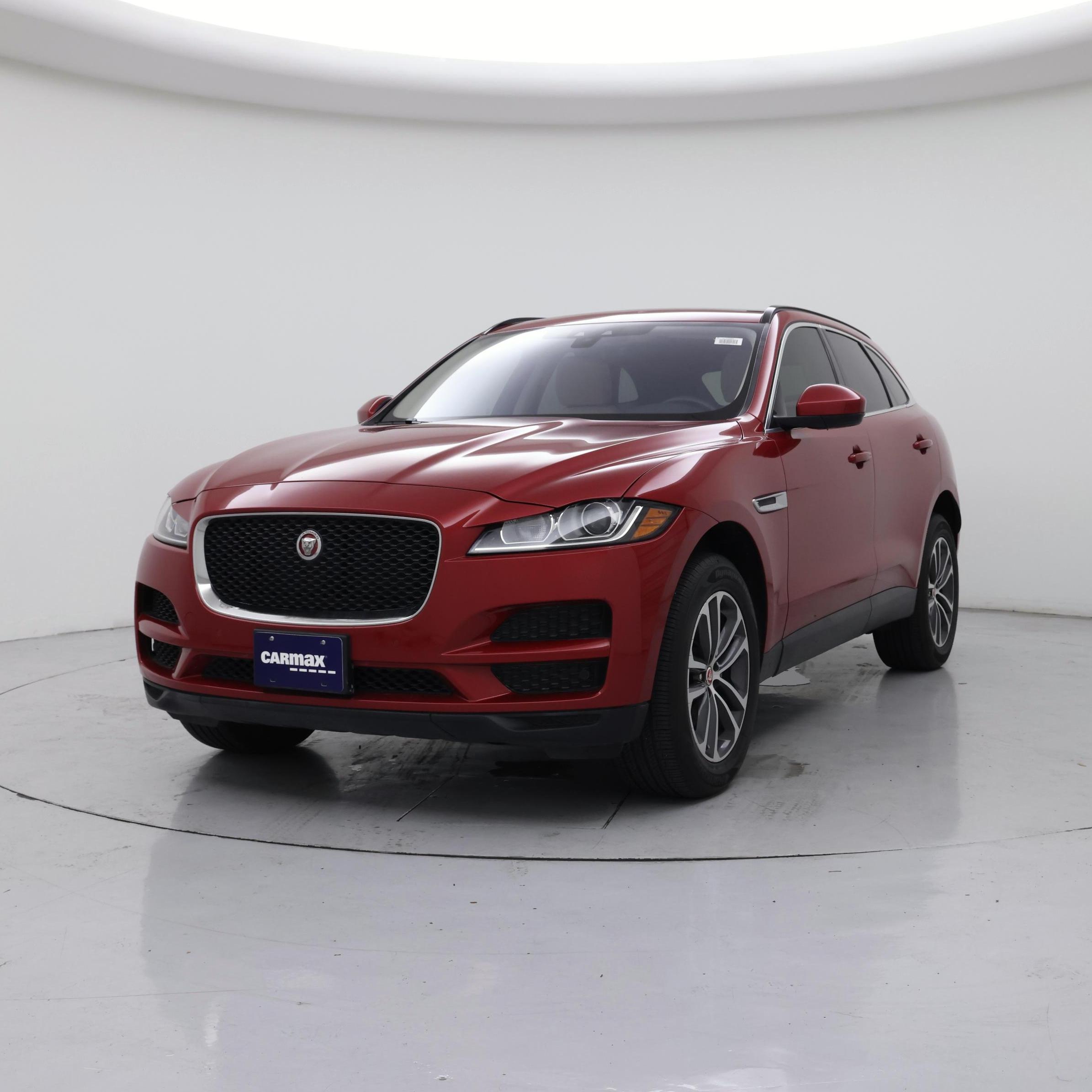 Thumbnail: 2019 Jaguar F-Pace - 4