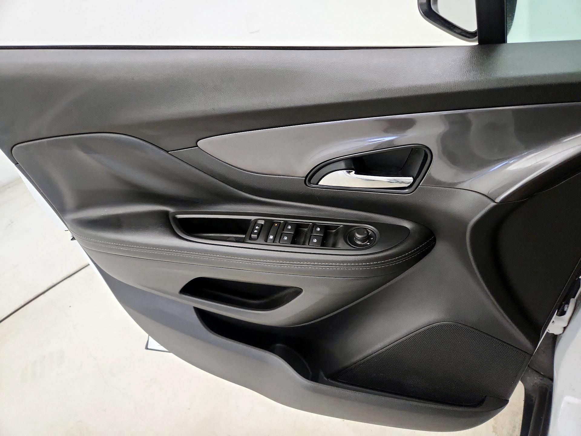 Thumbnail: 2021 Buick Encore - 12