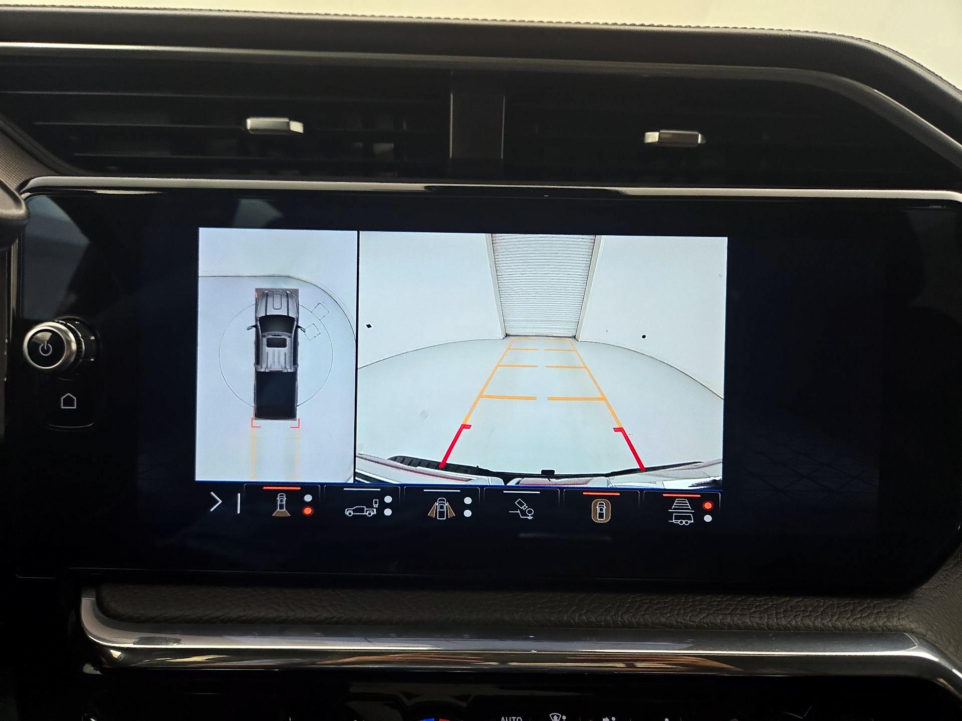 Thumbnail: 2024 GMC Sierra 2500 - 15