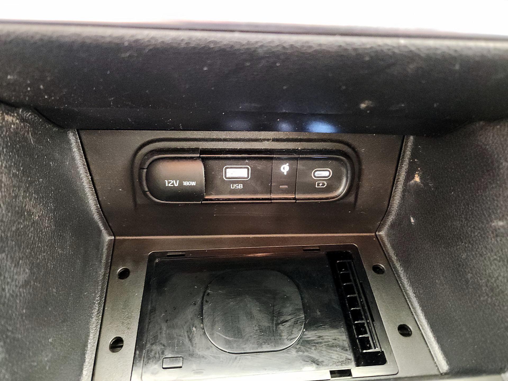 Thumbnail: 2025 Kia Sportage - 19