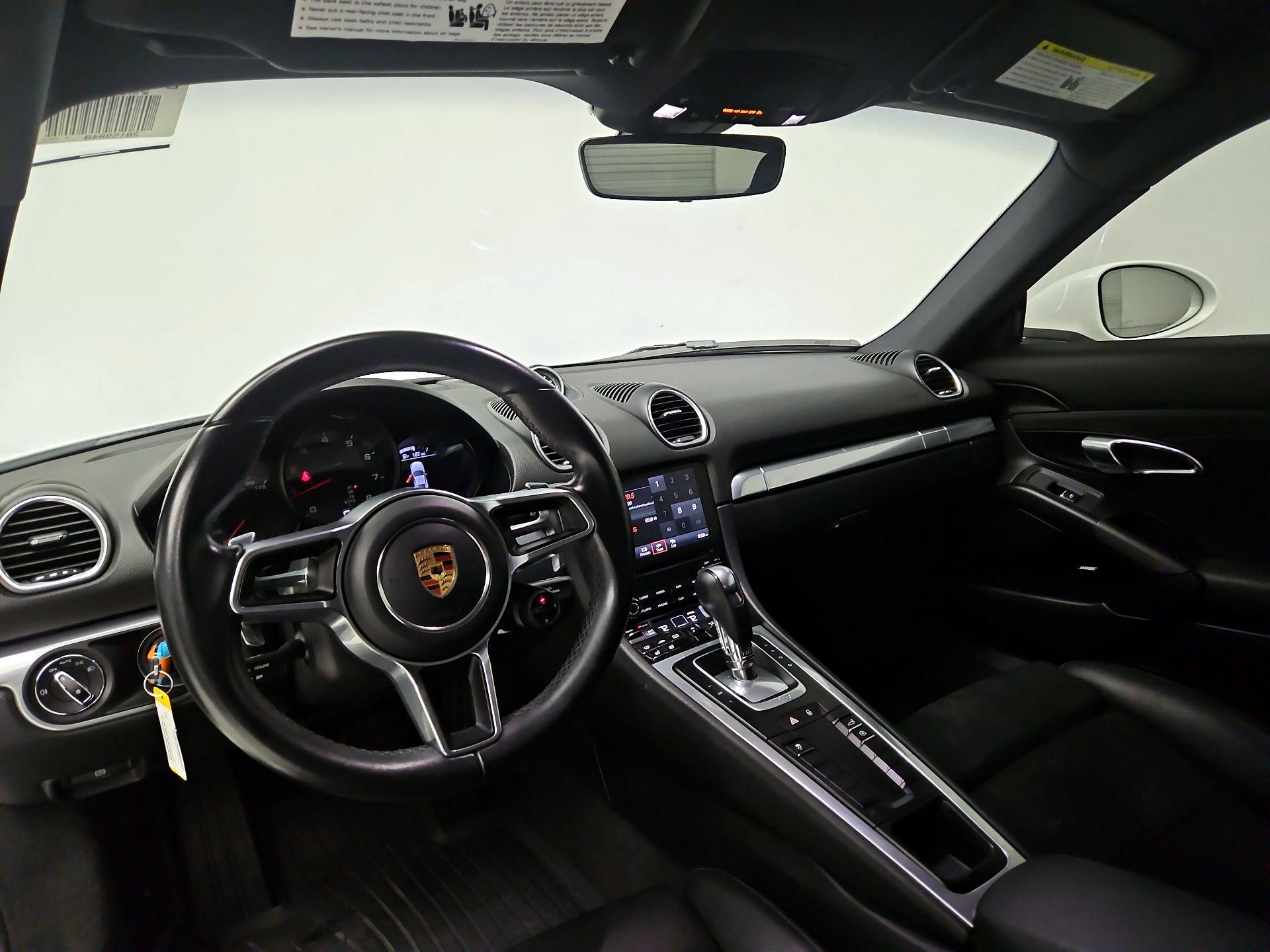 Thumbnail: 2018 Porsche 718 Cayman - 9