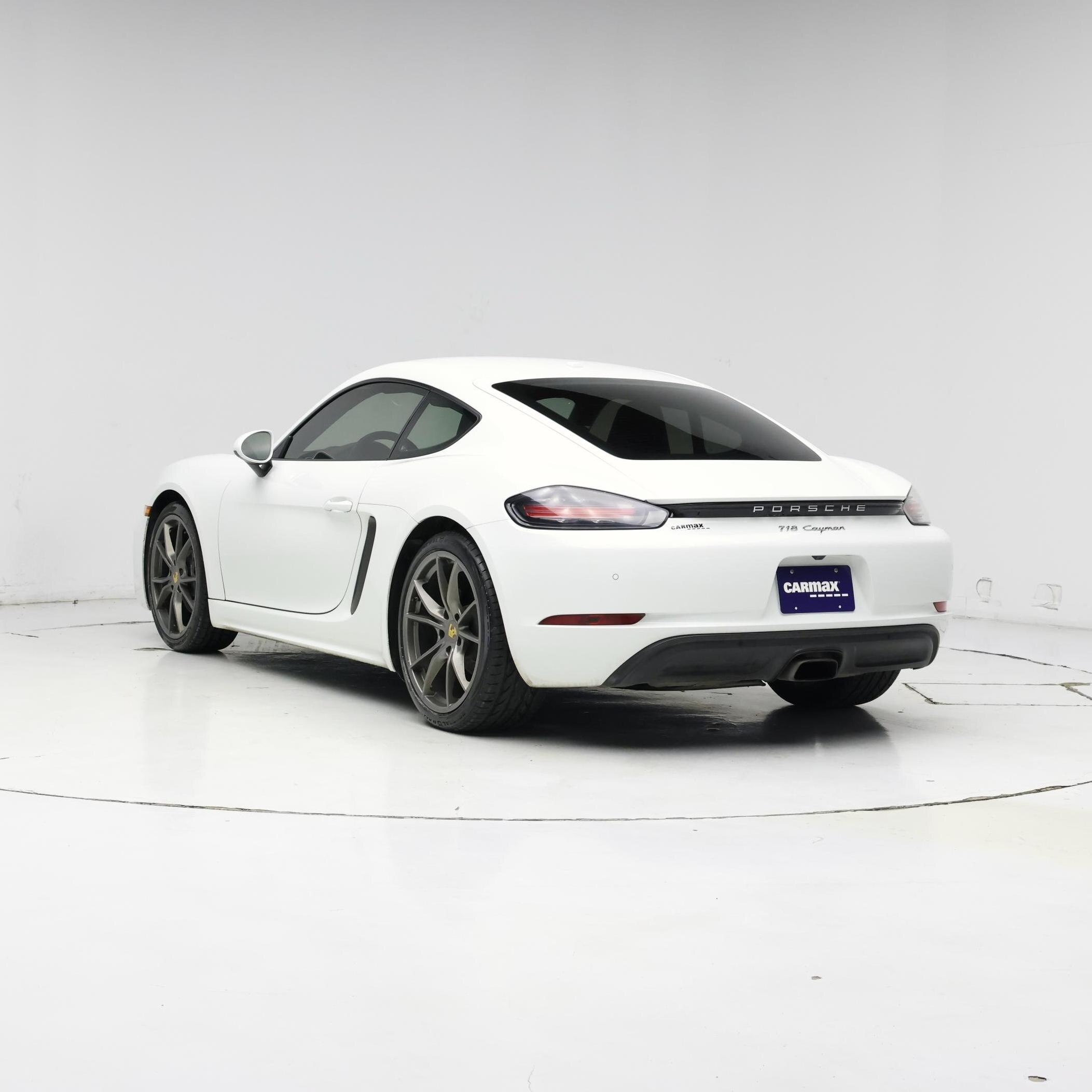 Thumbnail: 2018 Porsche 718 Cayman - 2