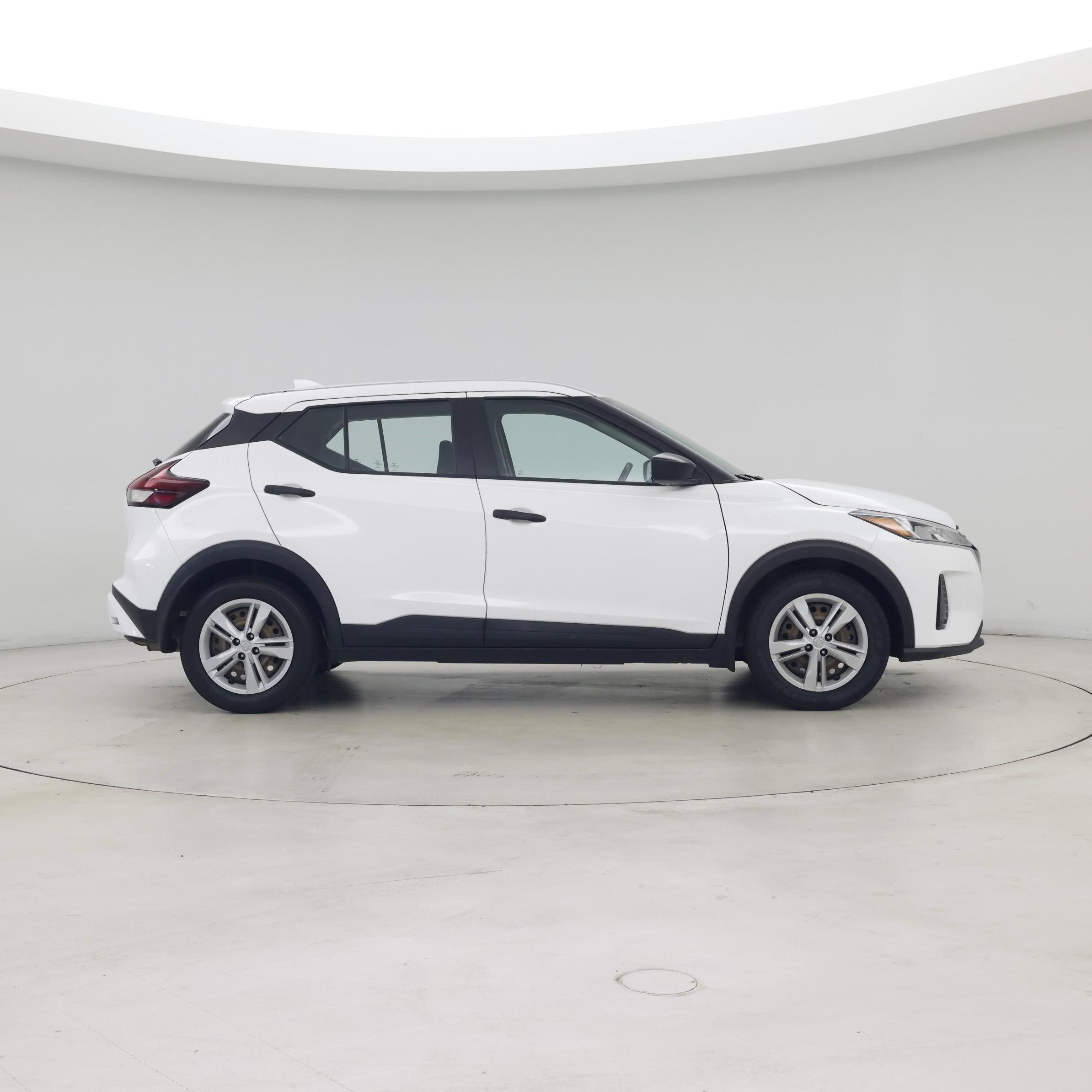 Thumbnail: 2021 Nissan Kicks - 7