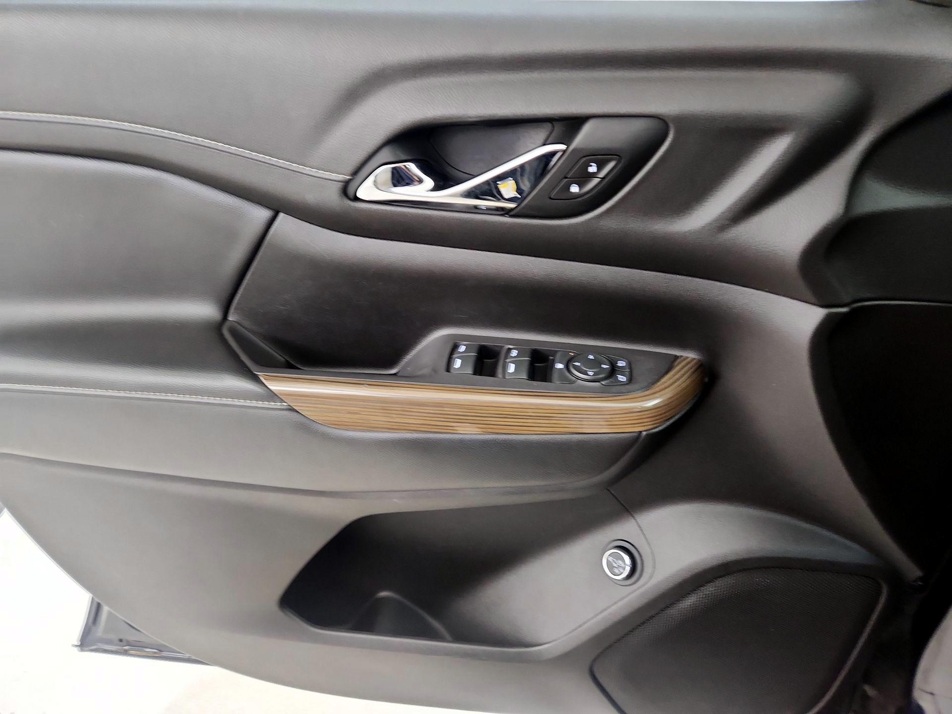 Thumbnail: 2022 GMC Acadia - 12