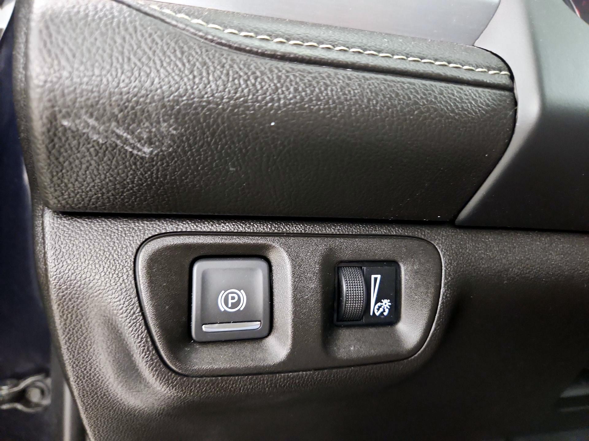 Thumbnail: 2022 GMC Acadia - 13