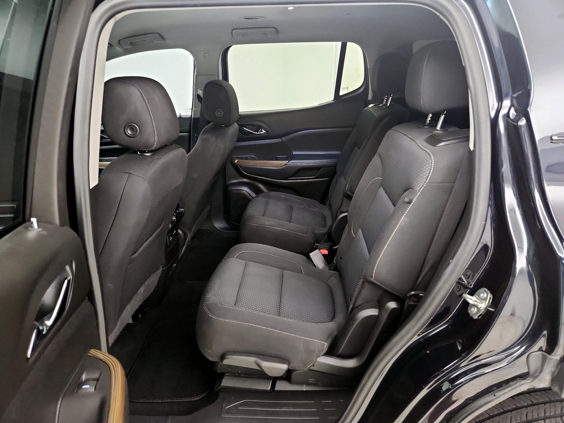 Thumbnail: 2022 GMC Acadia - 19