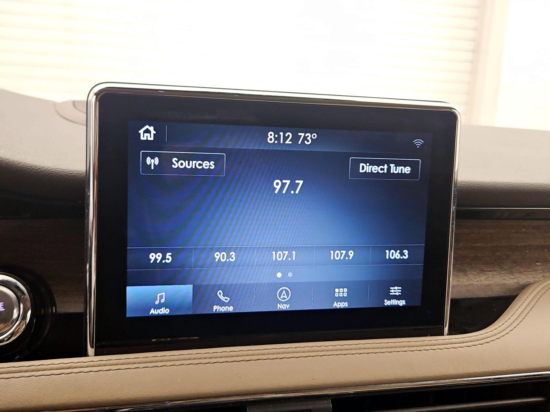 Thumbnail: 2020 Lincoln Corsair - 16