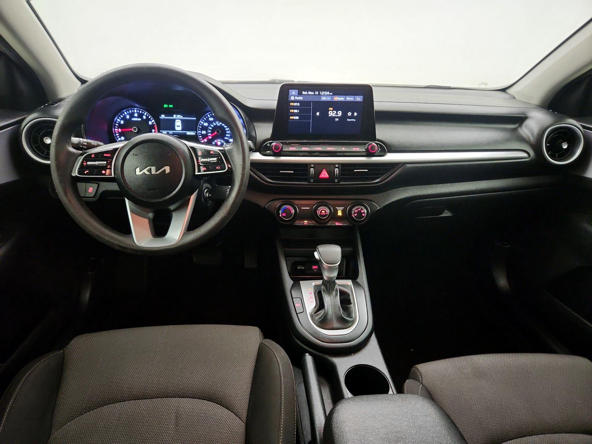 Thumbnail: 2024 Kia Forte - 9