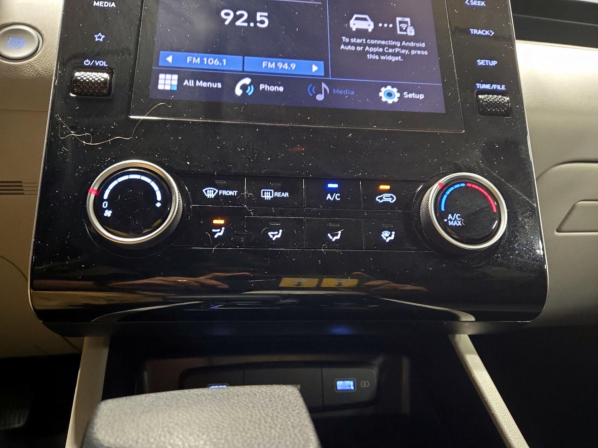 Thumbnail: 2022 Hyundai Tucson - 16